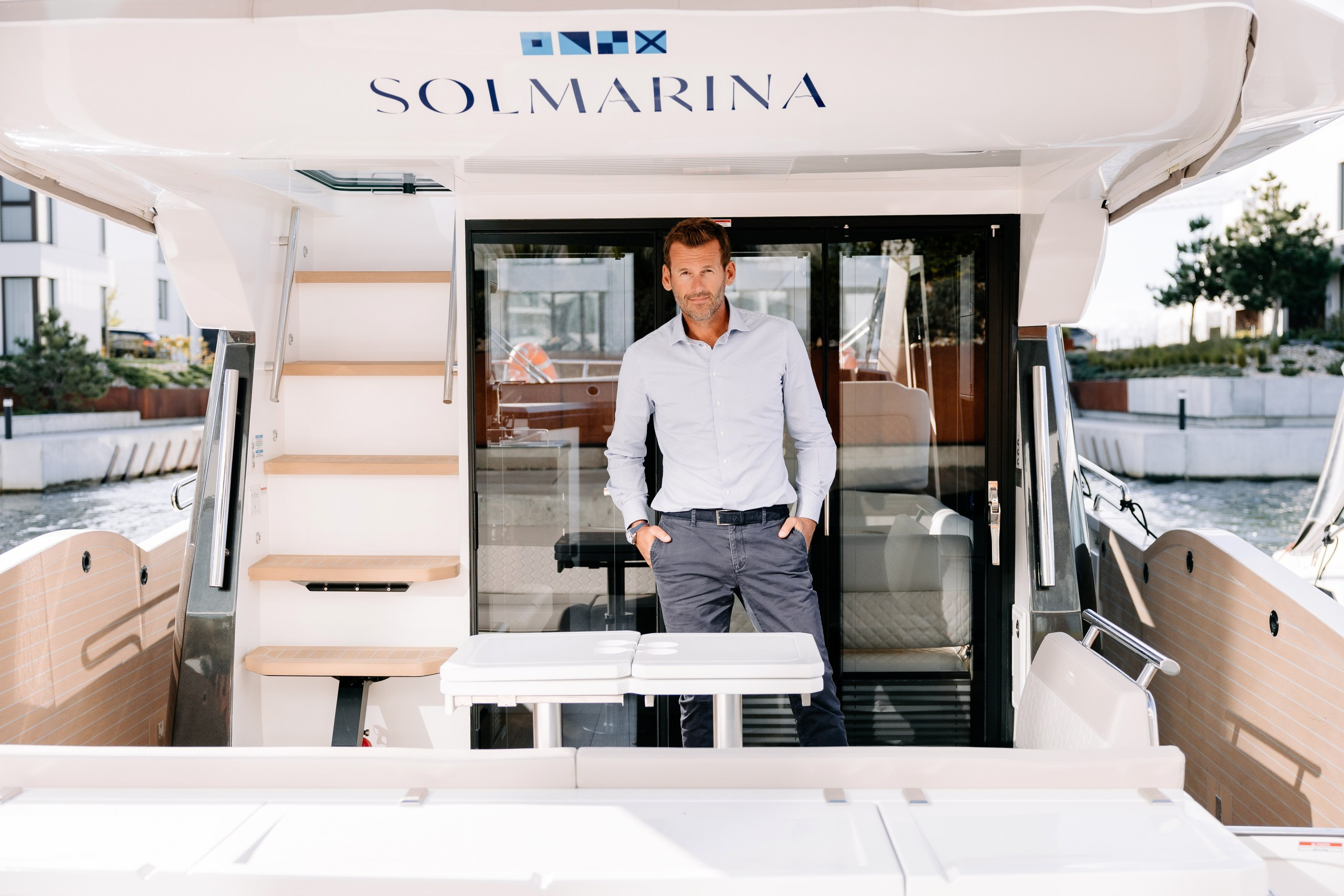 Dekpol Developer - Sesja Biznesowa dla Mateusza Kusznierewicza. Fotograf Ślubny Warszawa - Sesje Biznesowe Rodzinne Eventy