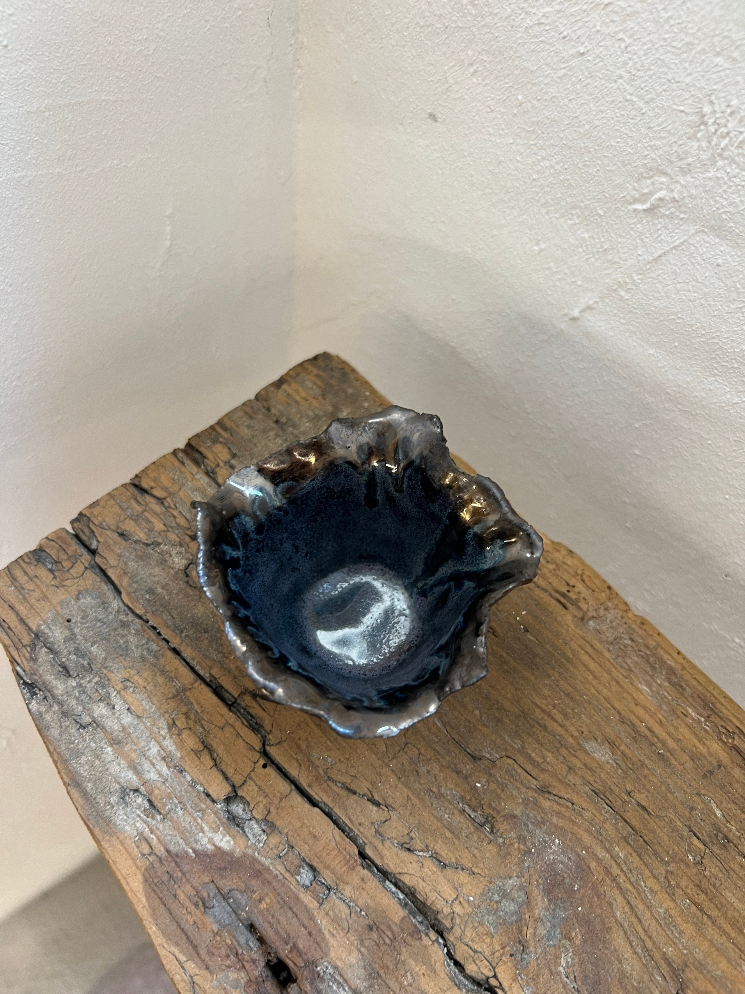 Bowl “Explosion”. ReefCeramics, based in Nicosia, is a creative hub where handcrafted ce