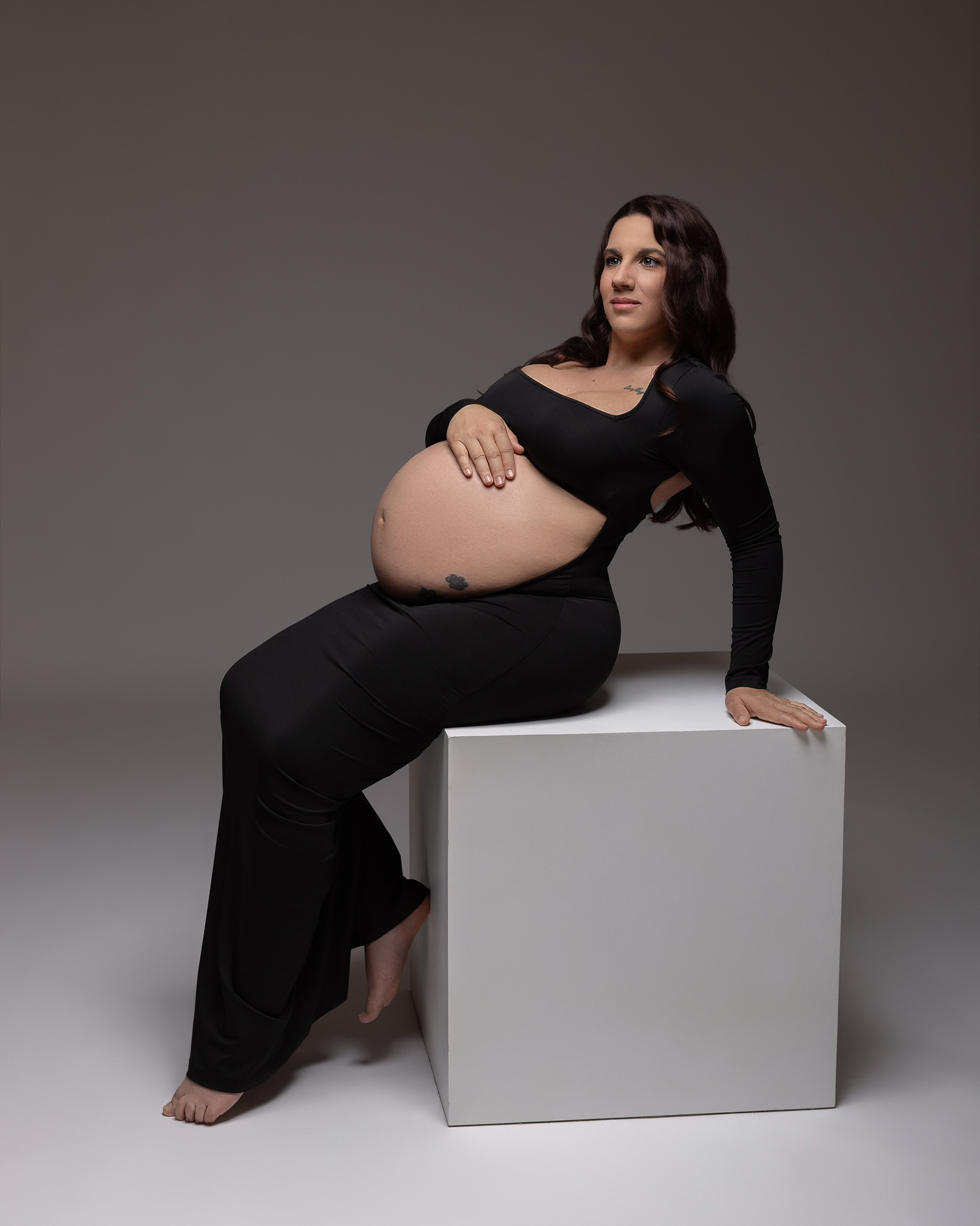 Sesiones de Fotografía de Embarazo y Maternidad en Estudio y exteriores , esperando bebes , futuras mamas