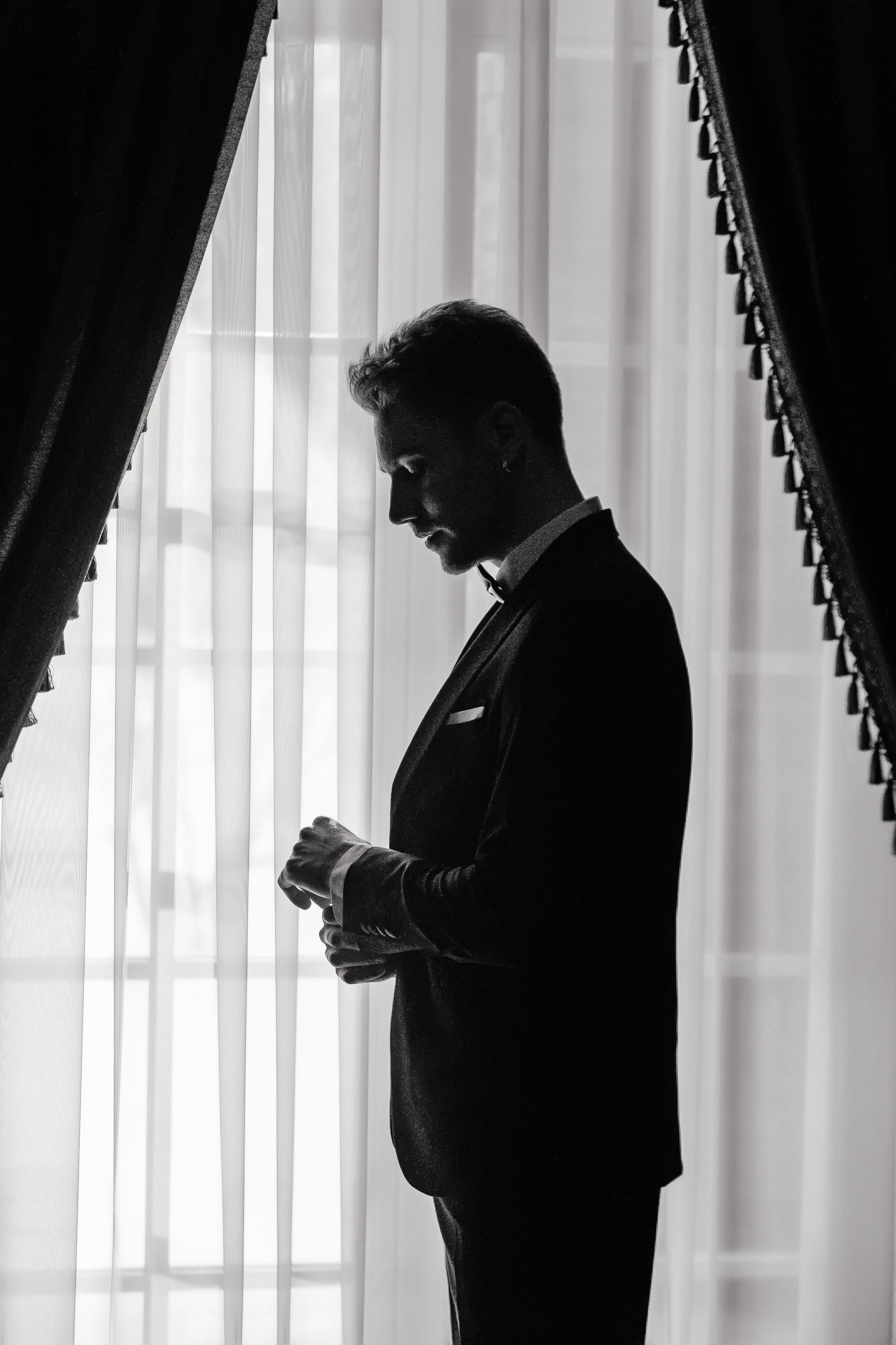 De Luxe Wedding Photoshoot Esteema Residence Kiev Ukraine. Iurkovski PHOTOGRAPHY in Europe. Luxury destination weddings and events