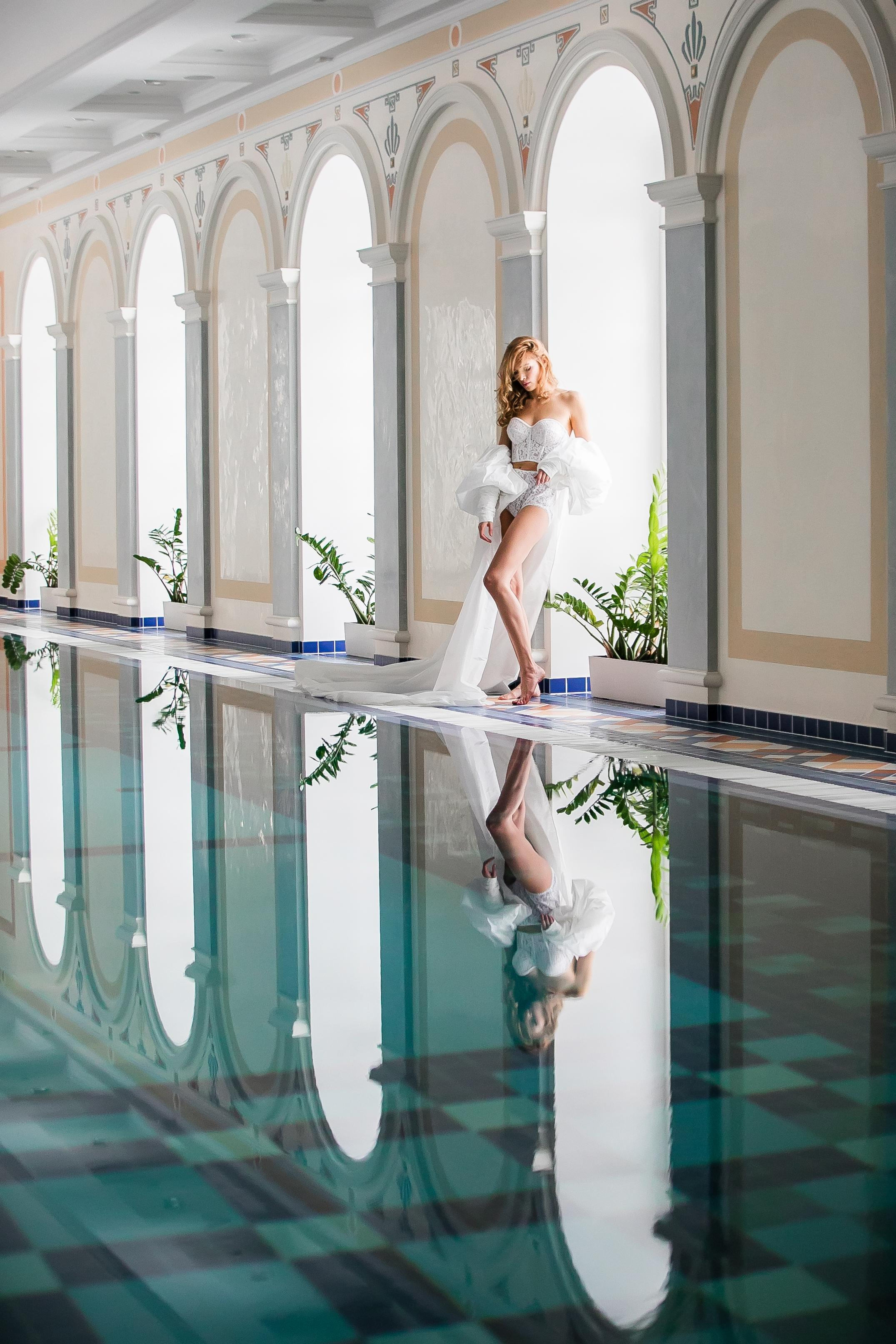 De Luxe Wedding Photoshoot Esteema Residence Kiev Ukraine. Iurkovski PHOTOGRAPHY in Europe. Luxury destination weddings and events