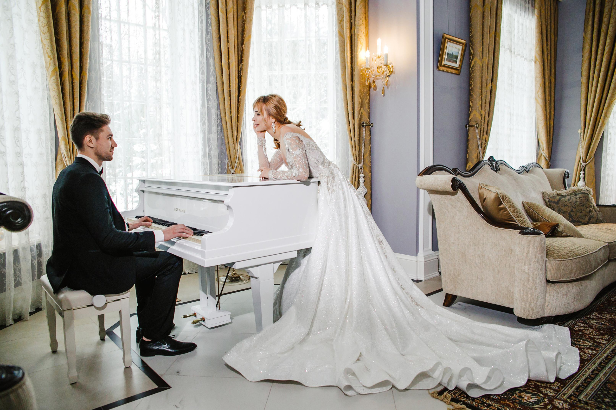 De Luxe Wedding Photoshoot Esteema Residence Kiev Ukraine. Iurkovski PHOTOGRAPHY in Europe. Luxury destination weddings and events