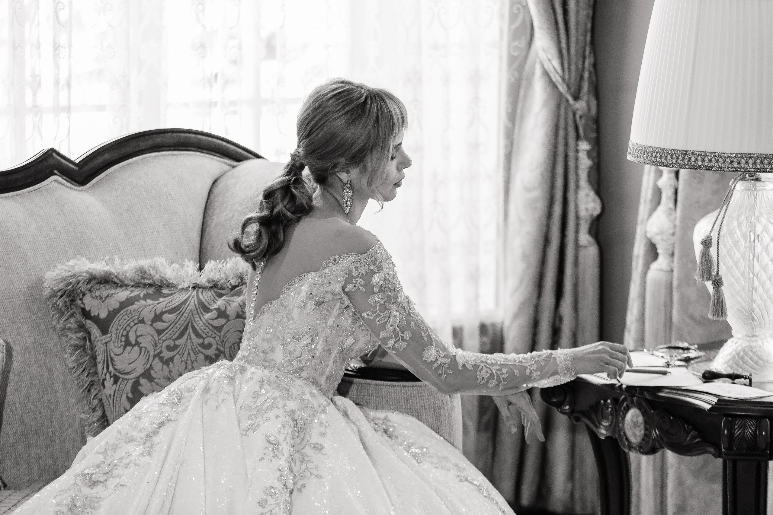 De Luxe Wedding Photoshoot Esteema Residence Kiev Ukraine. Iurkovski PHOTOGRAPHY in Europe. Luxury destination weddings and events