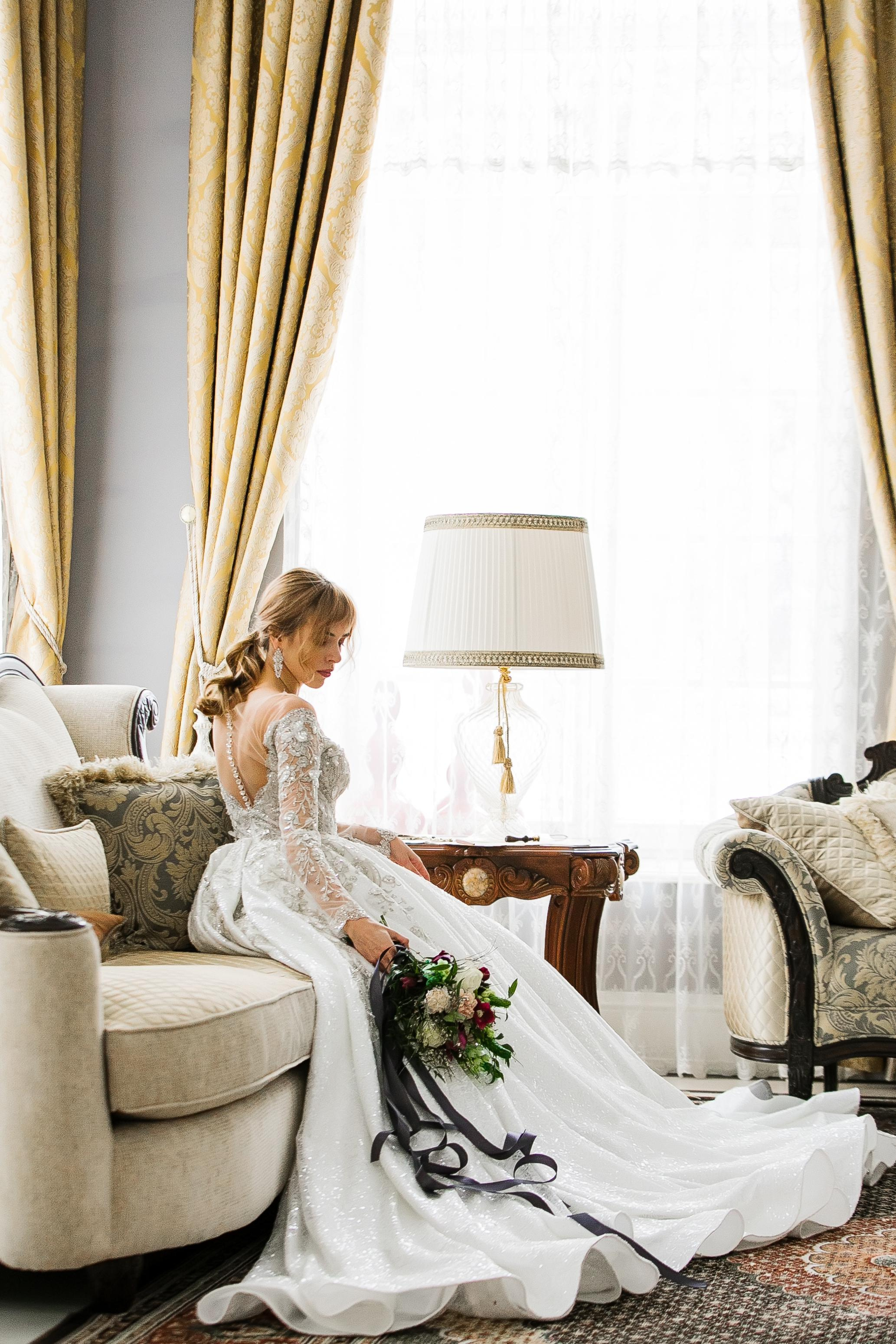 De Luxe Wedding Photoshoot Esteema Residence Kiev Ukraine. Iurkovski PHOTOGRAPHY in Europe. Luxury destination weddings and events