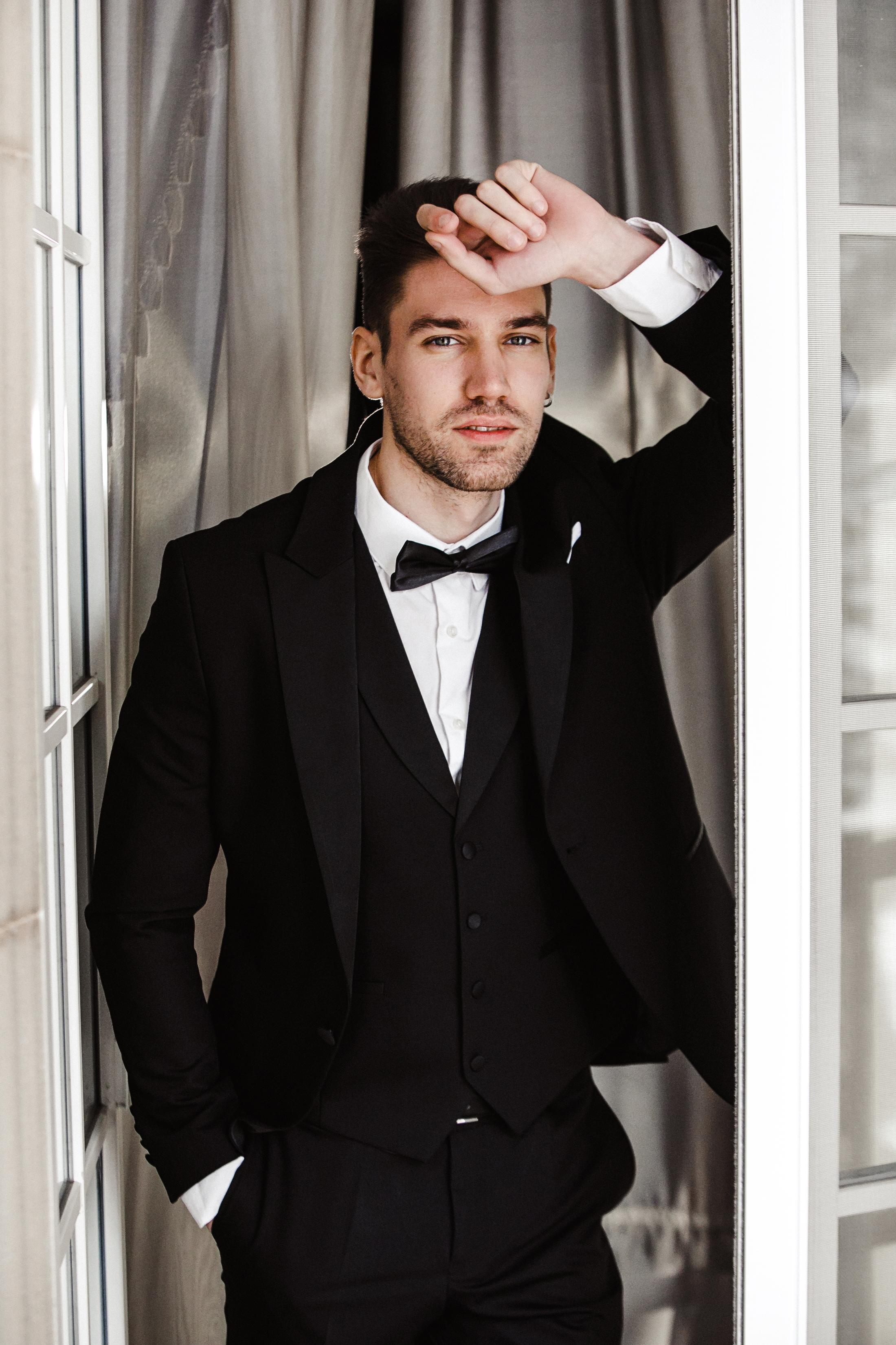 De Luxe Wedding Photoshoot Esteema Residence Kiev Ukraine. Iurkovski PHOTOGRAPHY in Europe. Luxury destination weddings and events