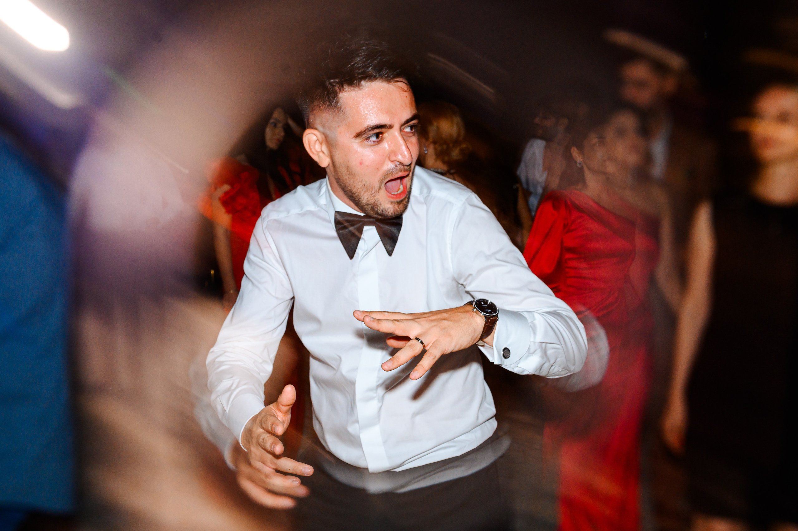 Madalina & Ovidiu. Mugurel Olteanu Fotograf