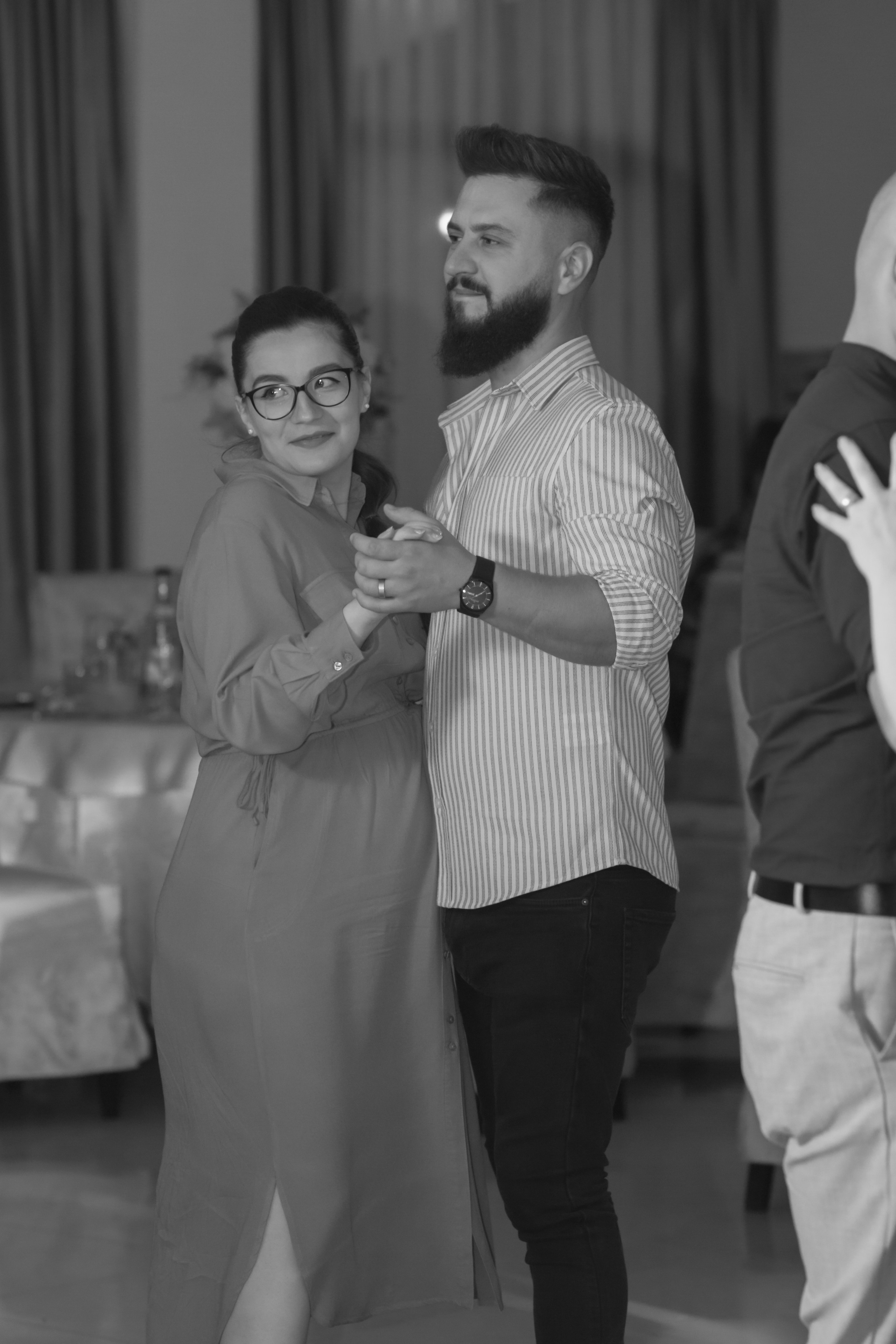 Ariana. Fotograf si videograf — evenimente si studio