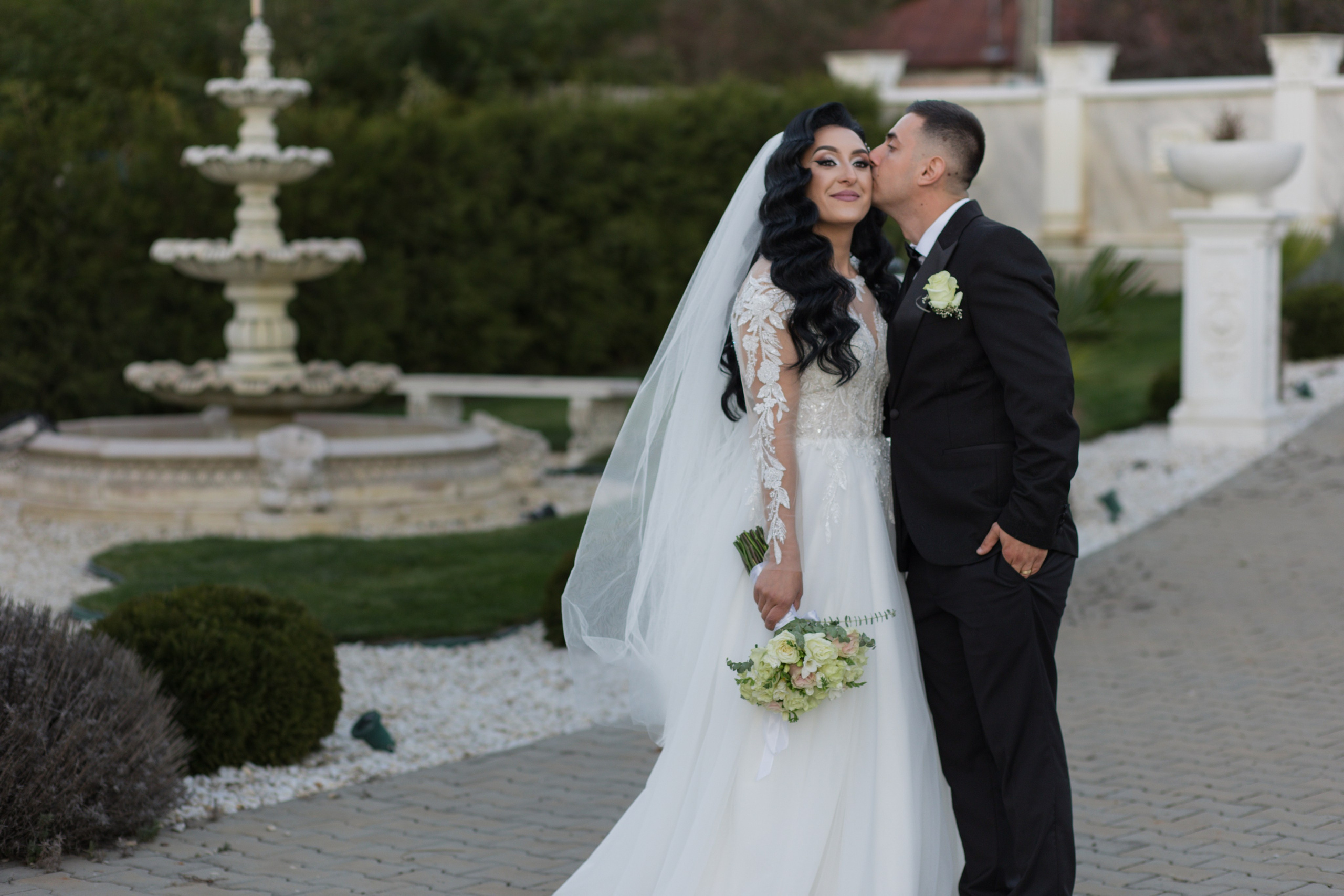 Malina & Alex. Fotograf si videograf — evenimente si studio