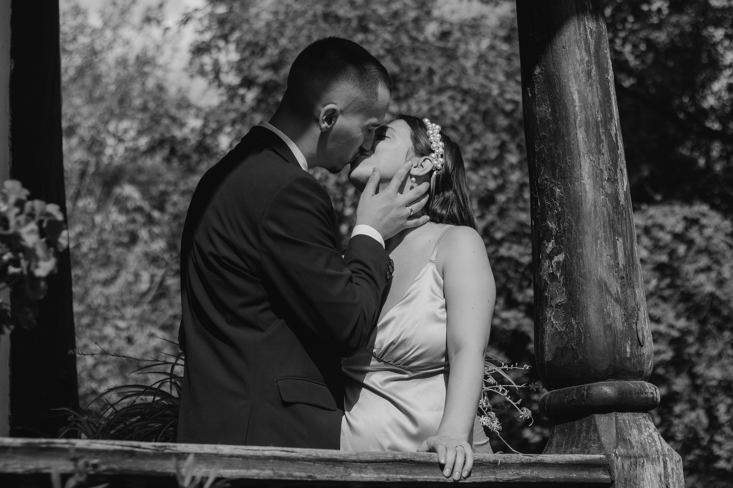 Ana & Alex. Fotograf si videograf — evenimente si studio