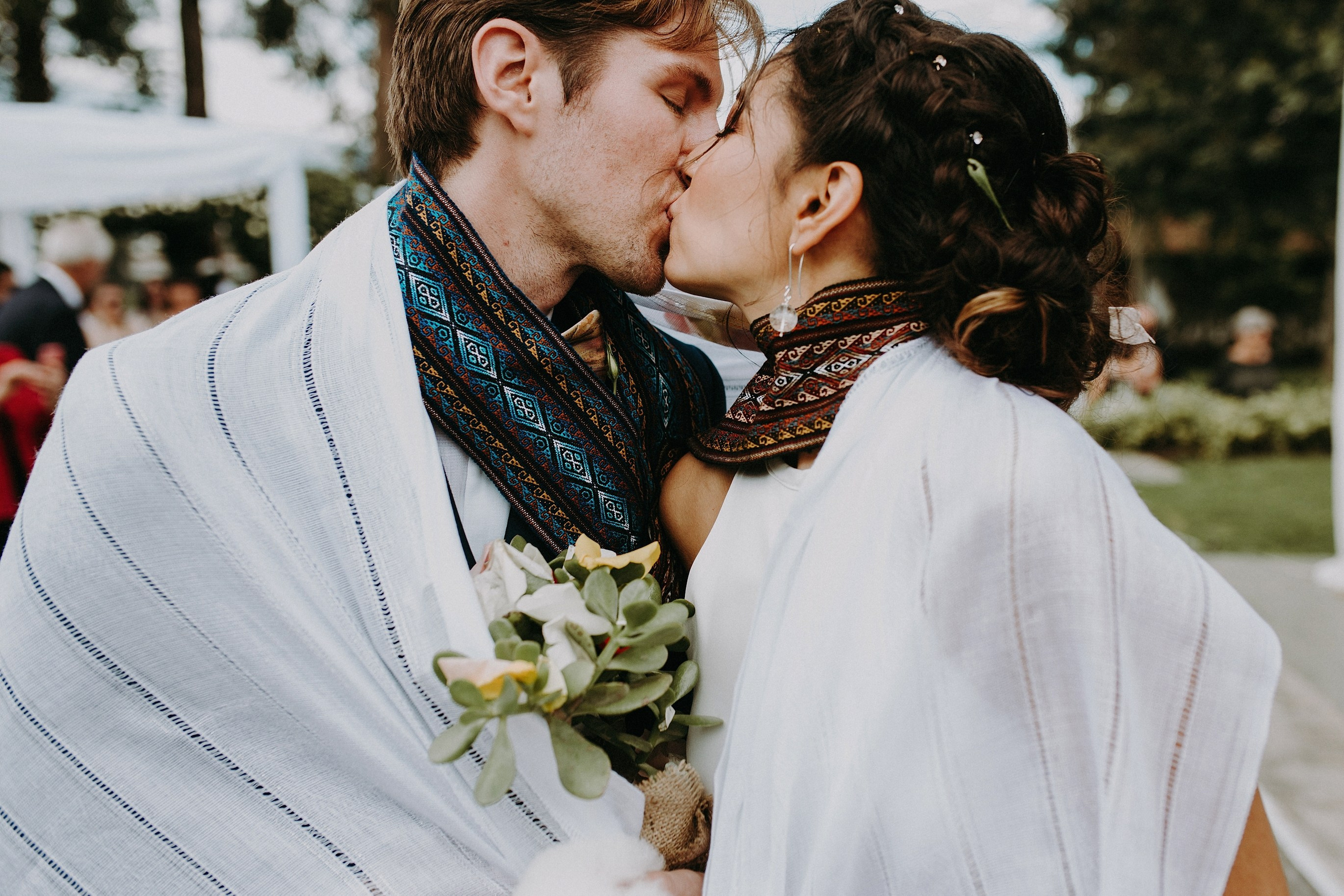 Fotografía de Bodas en Madrid - Rainbox: Capturamos Tu Amor con Pasión. Rainbox Estudio de Fotografía