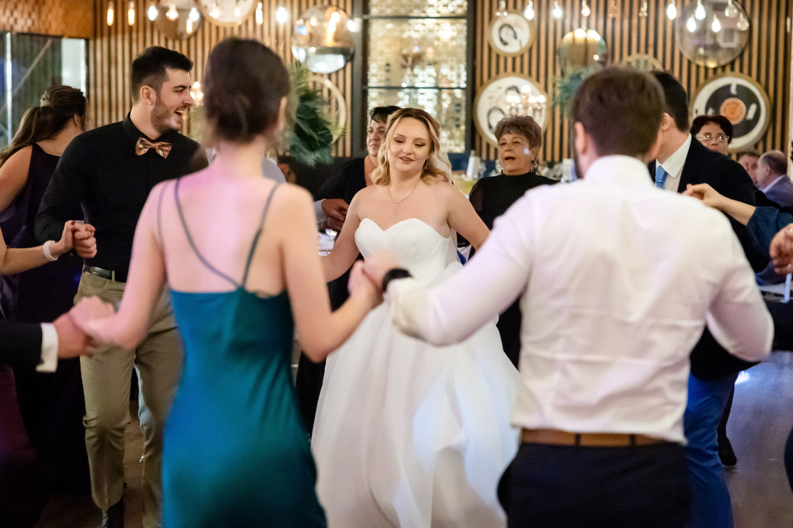 Nunta Velveto Pool. MDimaFotoStudio. Fotograf de nuntă, evenimente private și de familie