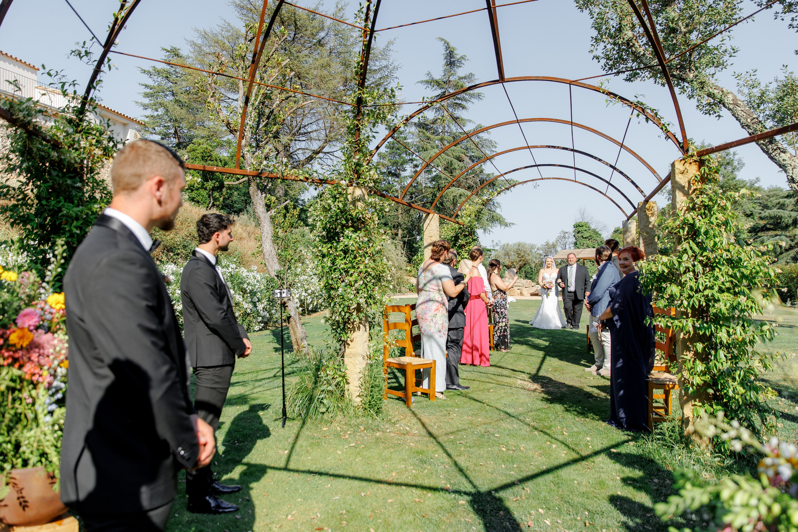 Wedding Venue Mas Huix. Wedding Photographer in Barcelona Lana Alekhina