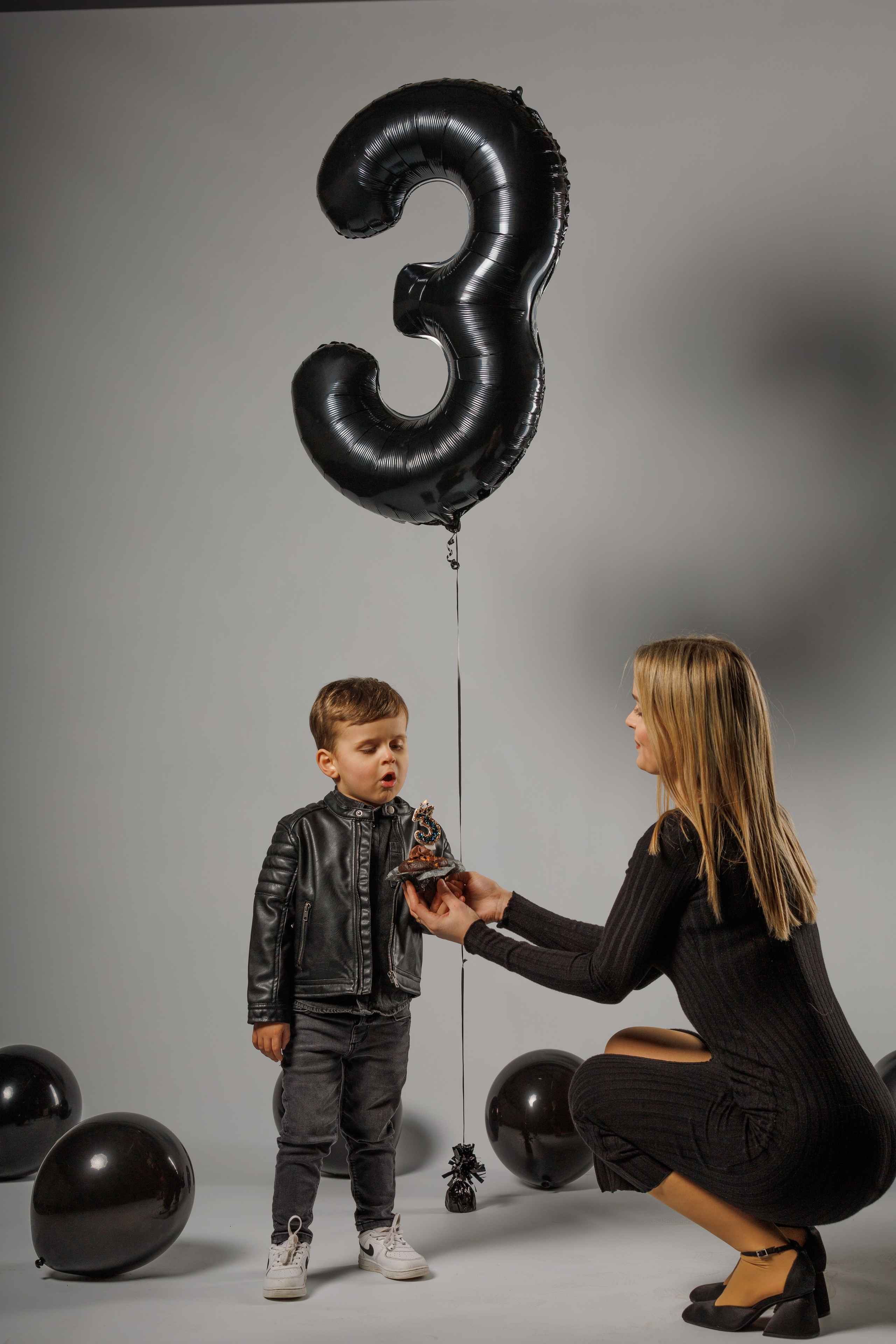 ValStudio. Https://valphoto.wfolio.pro/