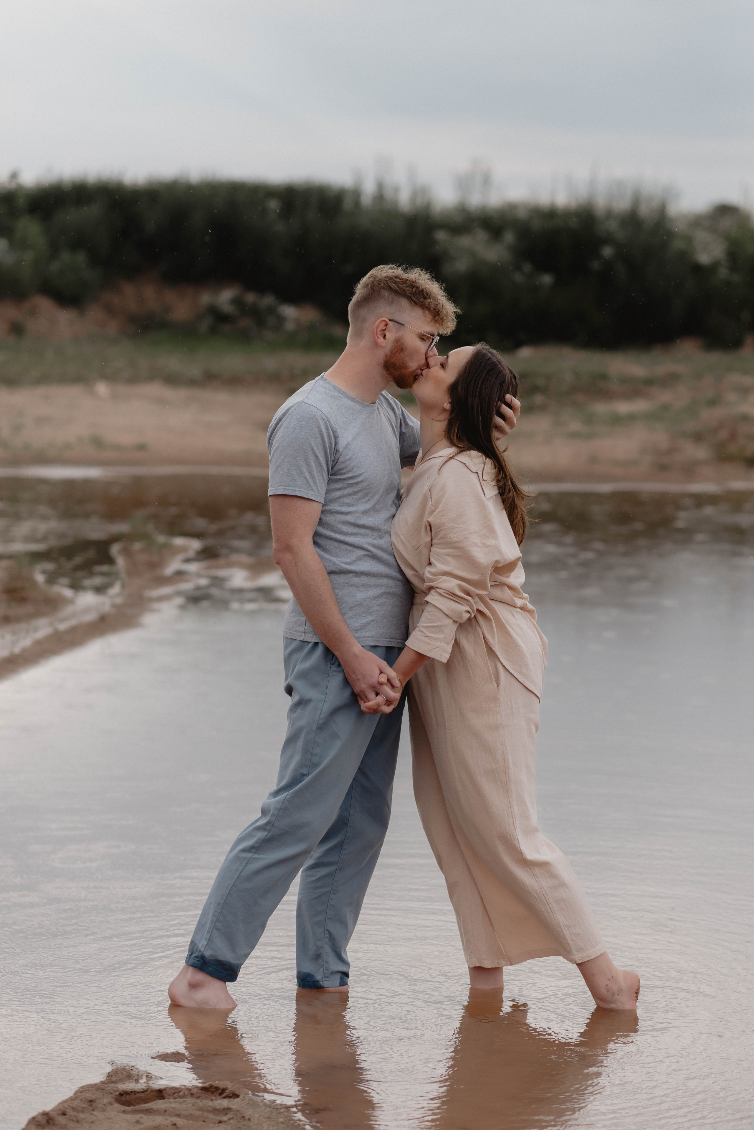 Rain & Sun | Love Story in Wolframs-Eschenbach. Фотограф в Нюрнберге Ирина Менерт из Ансбаха