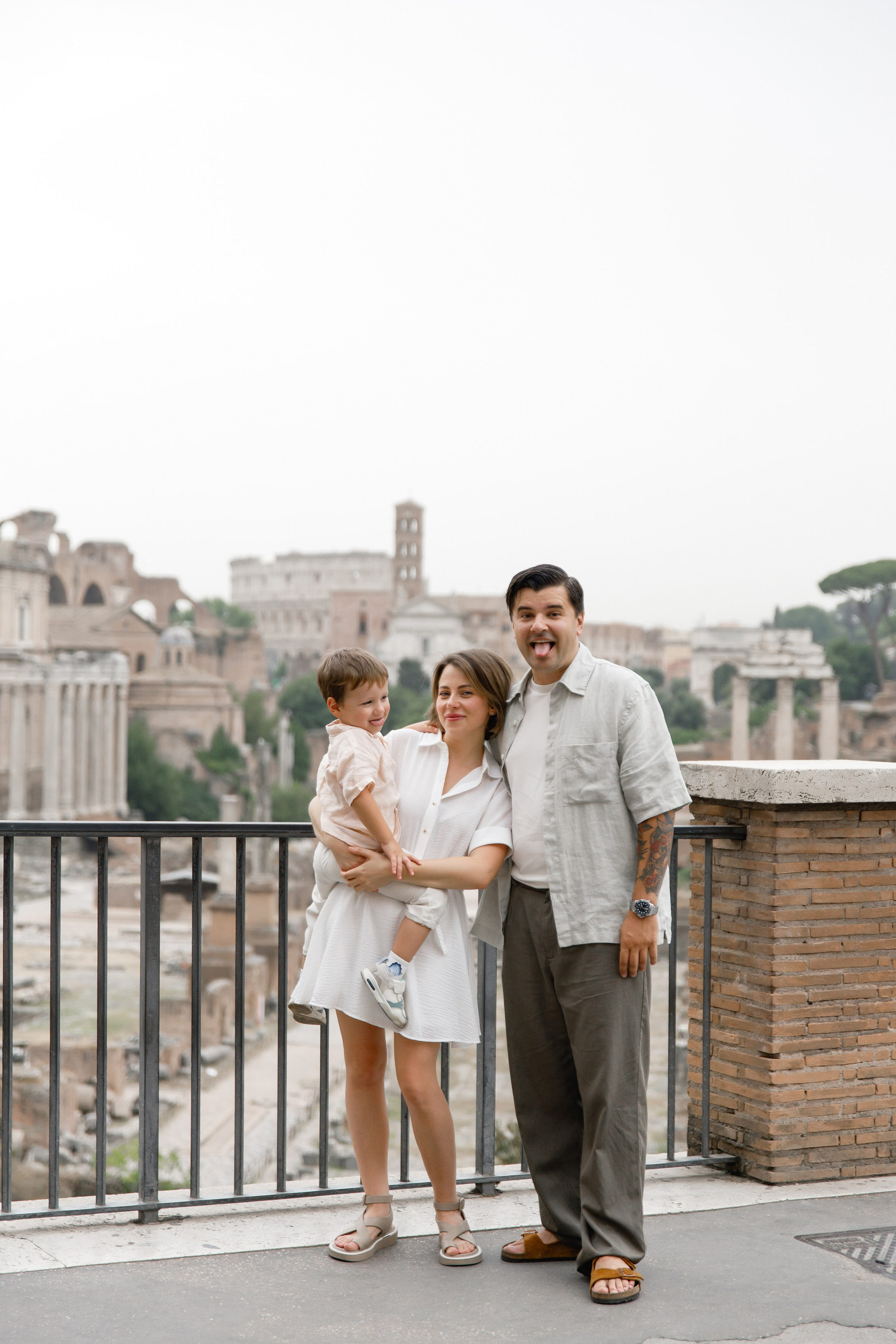 Wedding photographer Italy Rome, Tuscany, Lake Como, Sicily, Puglia. Wedding Photographer Rome Tuscany Como Sicily Puglia Amalfy Italy- Oksana Savenchuk