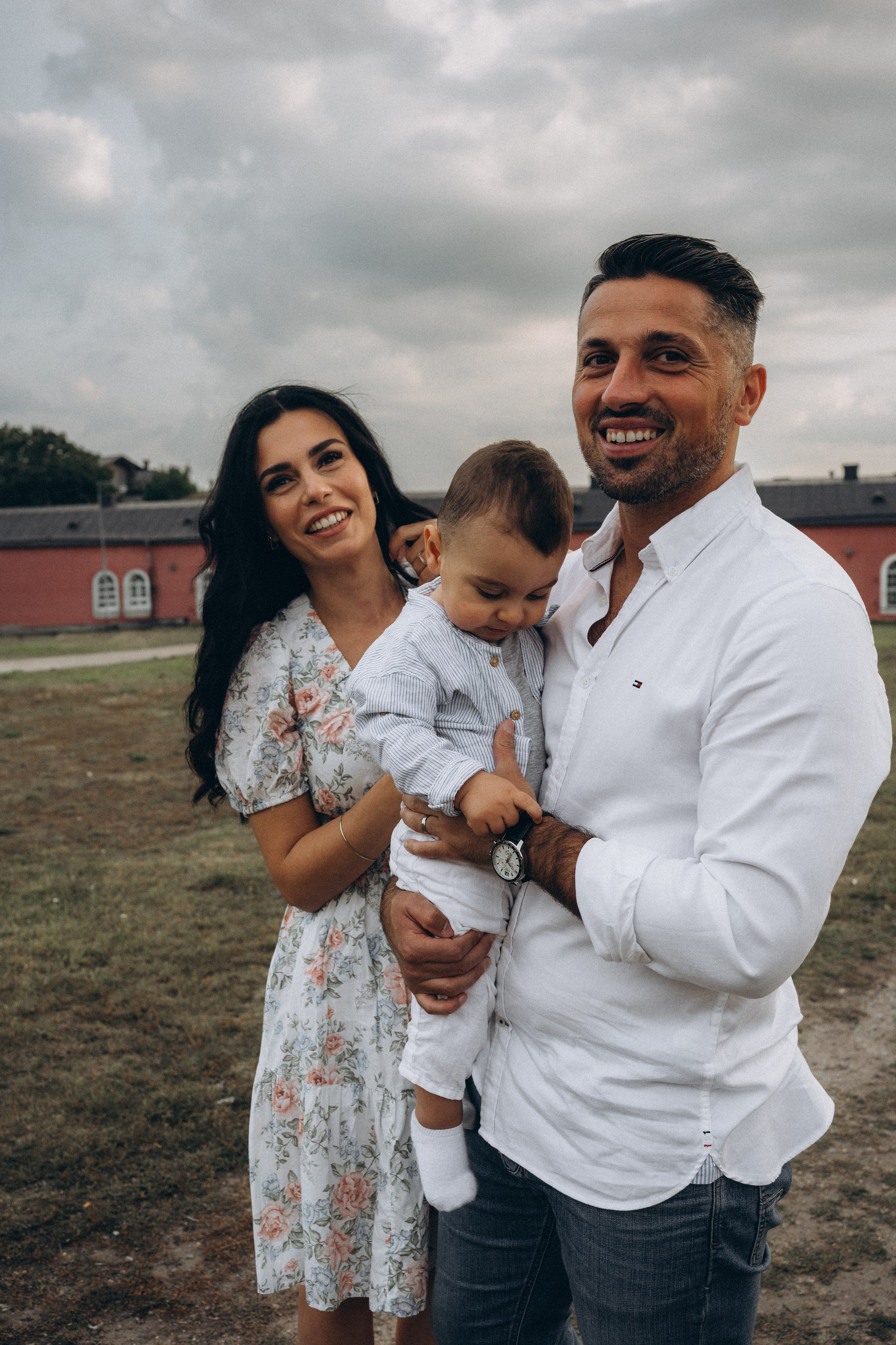 Summer. Wedding and portrait photographer in Helsinki Vickan O