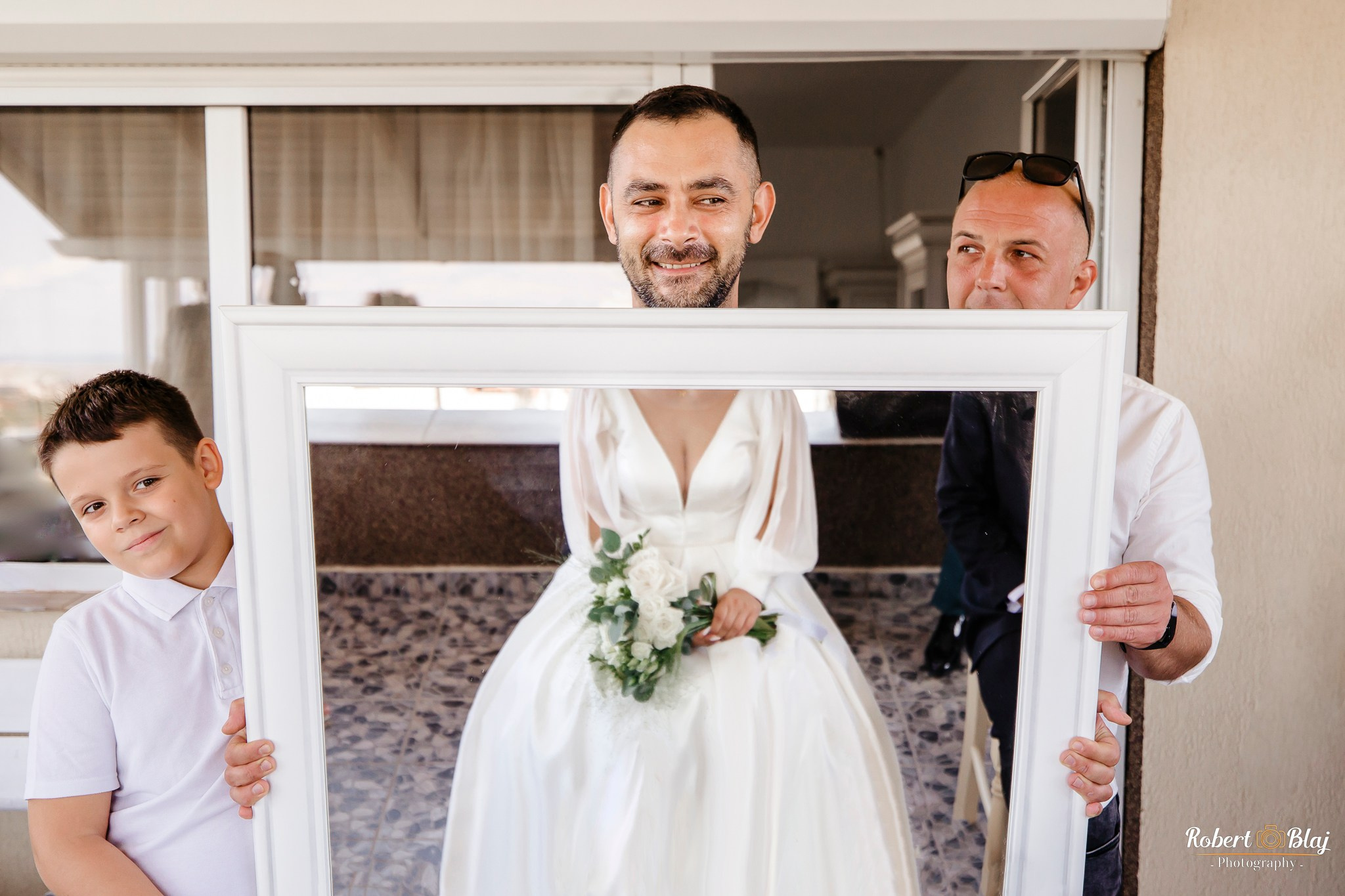 Alexandra & Alexandru. Robert Blaj - Fotograf Nuntă Iași