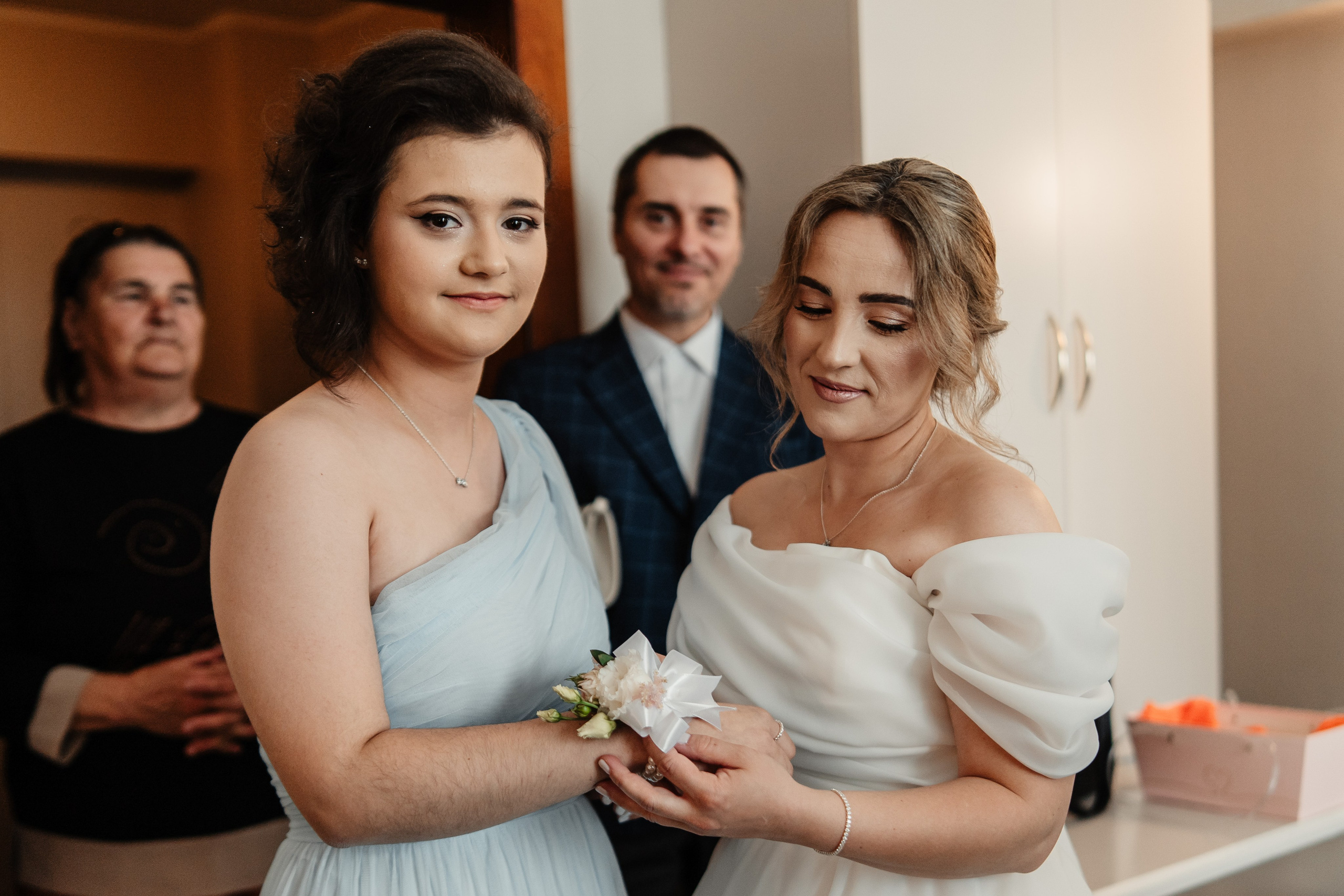 Alexandra + Andrei / Iasi. Foto-Video Nunta Iasi, Suceava, Bucuresti / Disponibilitate 2025 — 2026 — 2027