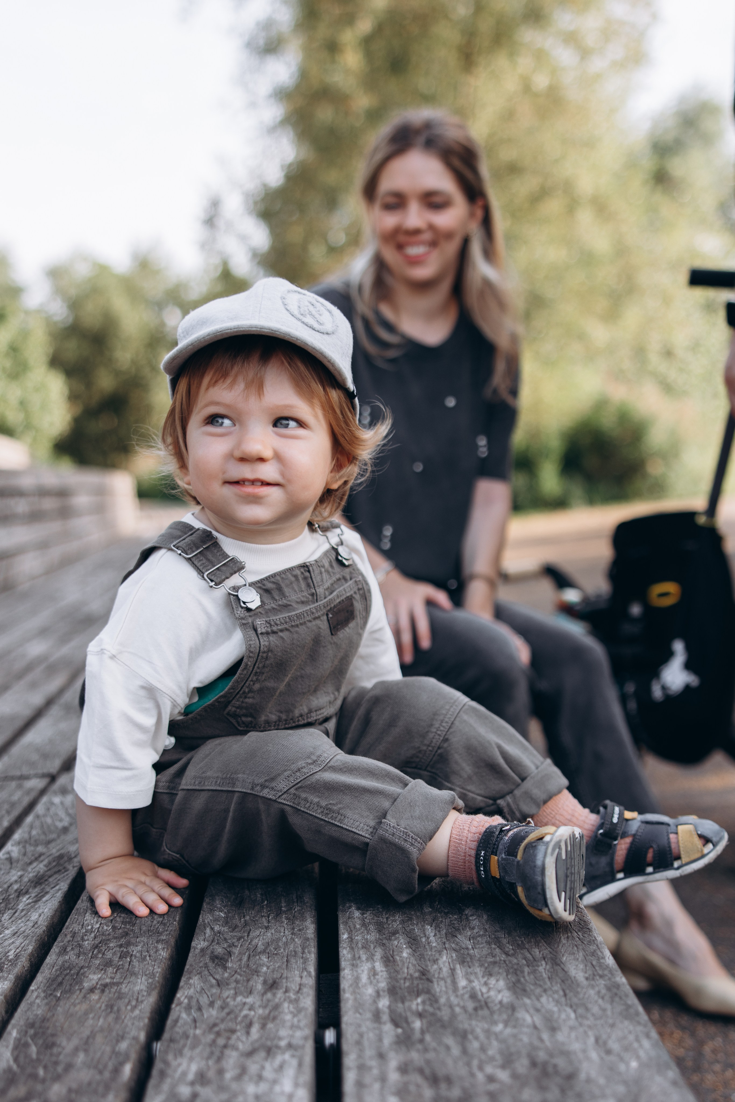 Maksim with parents (Queen Elizabeth Olympic park). Anastasia Klink, Photographer in London