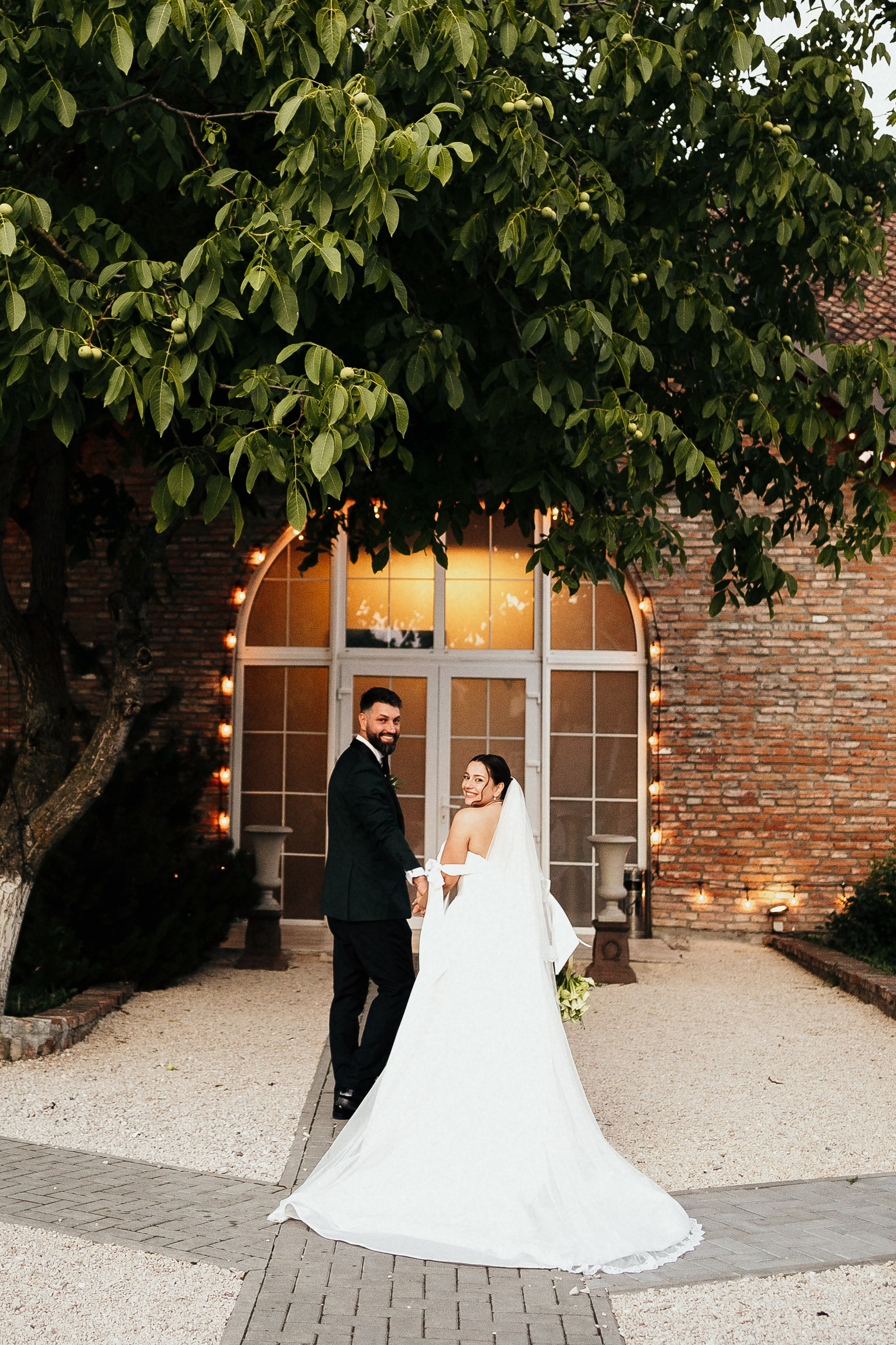 Andreea & Constantin. Ionutdraganfoto.com