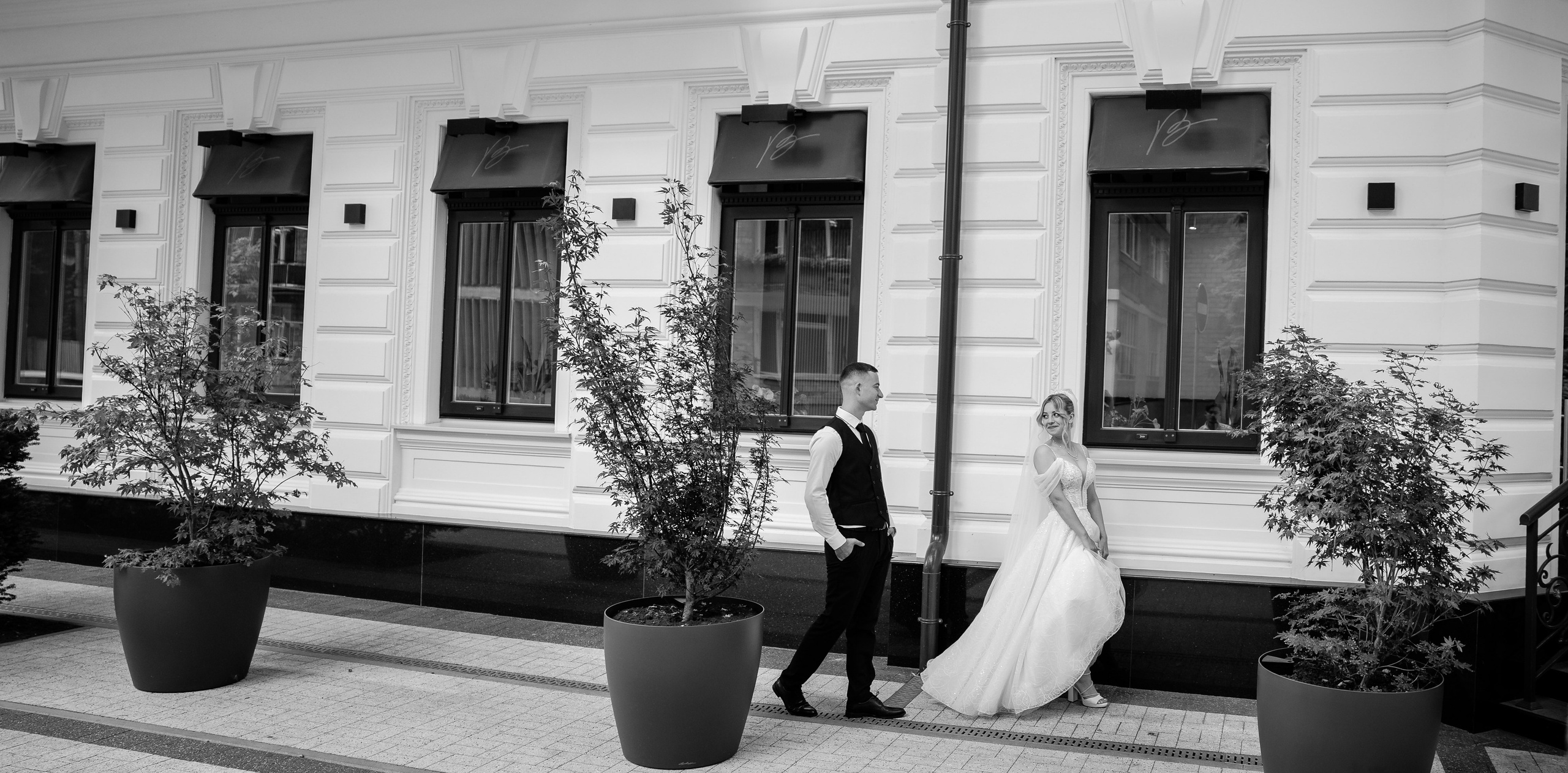 Constantin & Mariana. Servicii Foto/Video