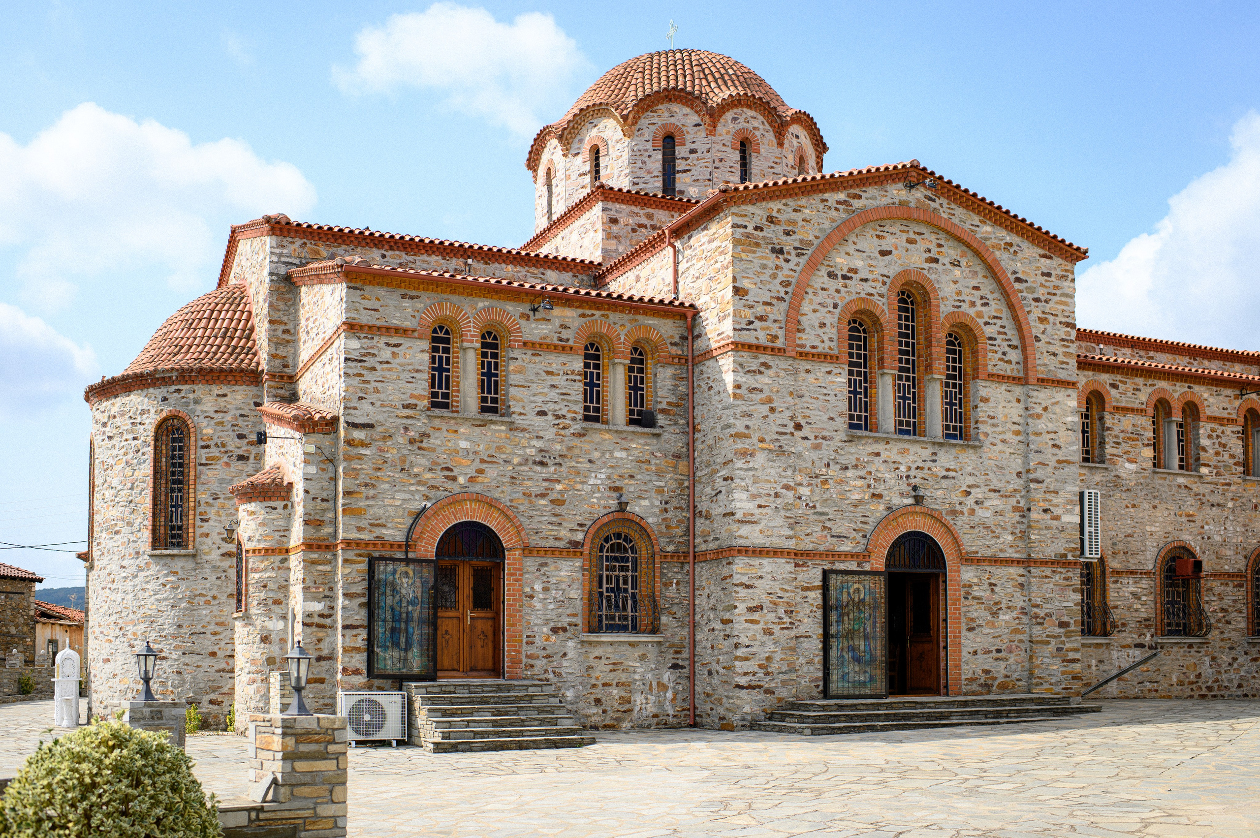 Baptism Iris. Семейная, детская, портретная и предметная фотосъемка в Салониках
