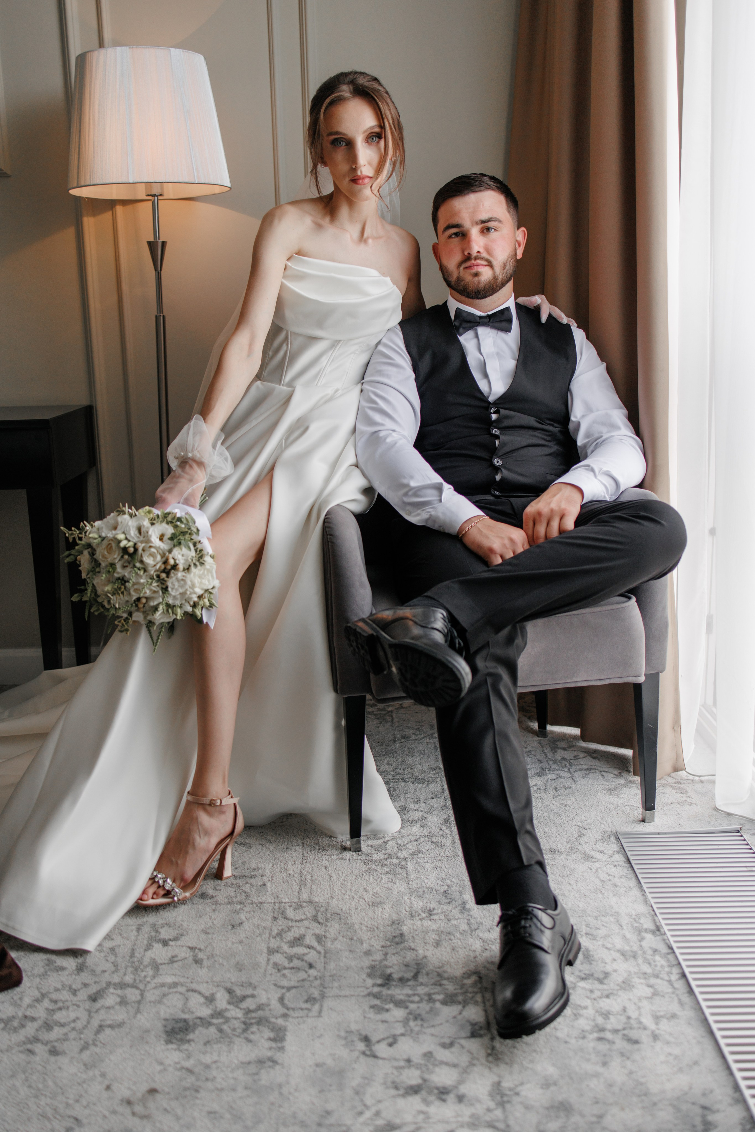 Time Hotel - Maxim & Xenia. Servicii foto-video!