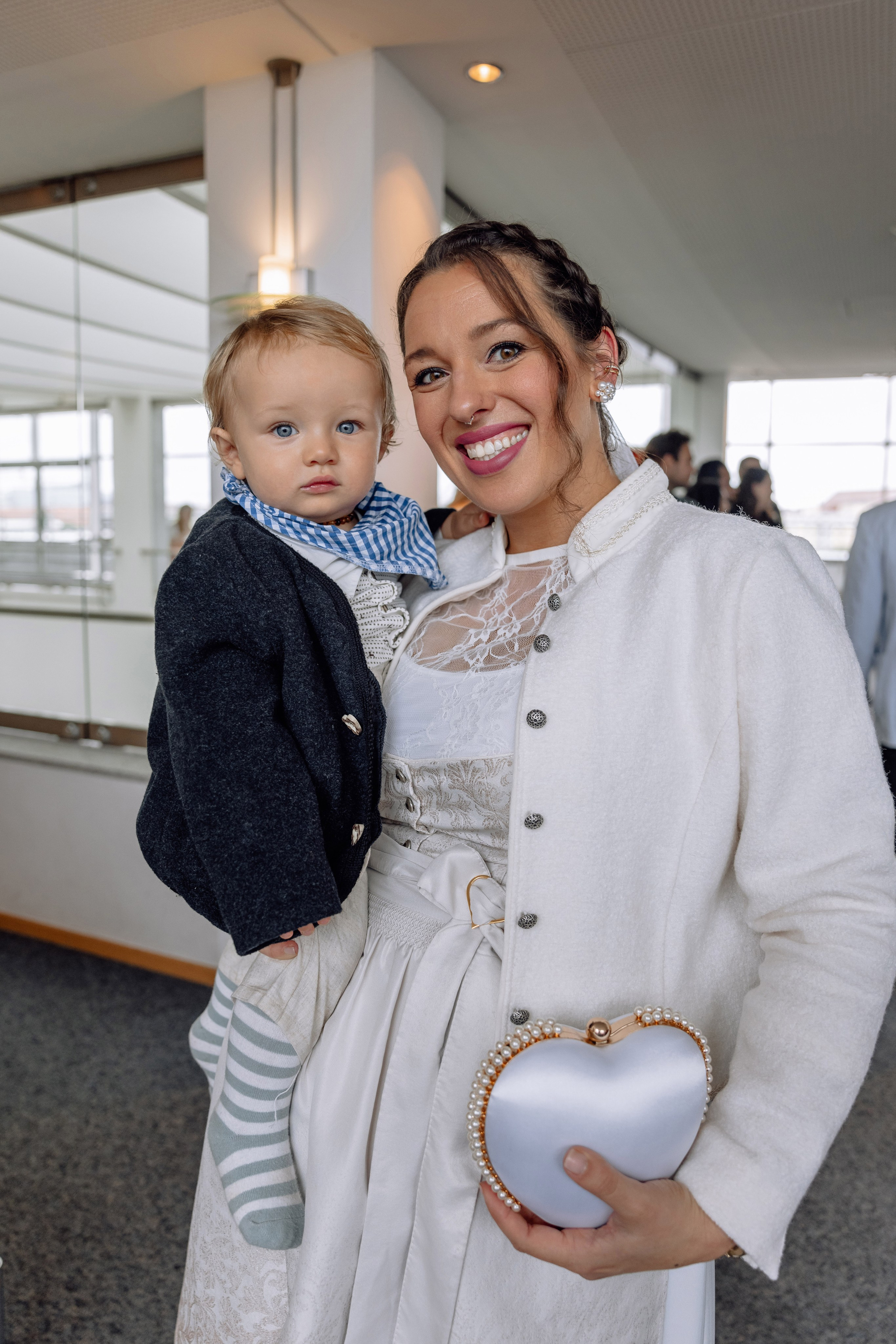 Traumhochzeit im Standesamt Ruppertstrasse. Hochzeitsfotograf München Taufe Familienfotograf Tanja Mauke