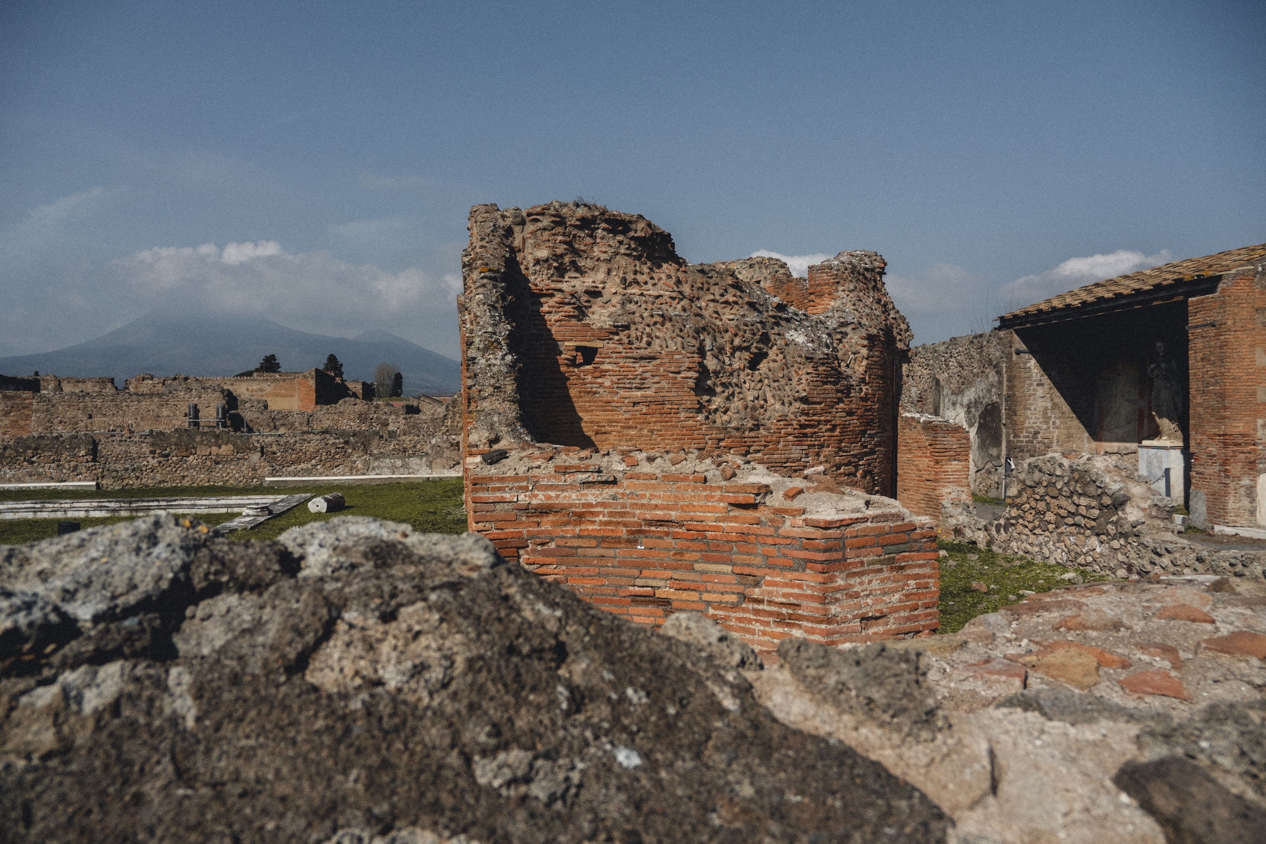 Pompeii. Photographe sur Cote d’Azur. Portraits de familles, couples, enfants, événements