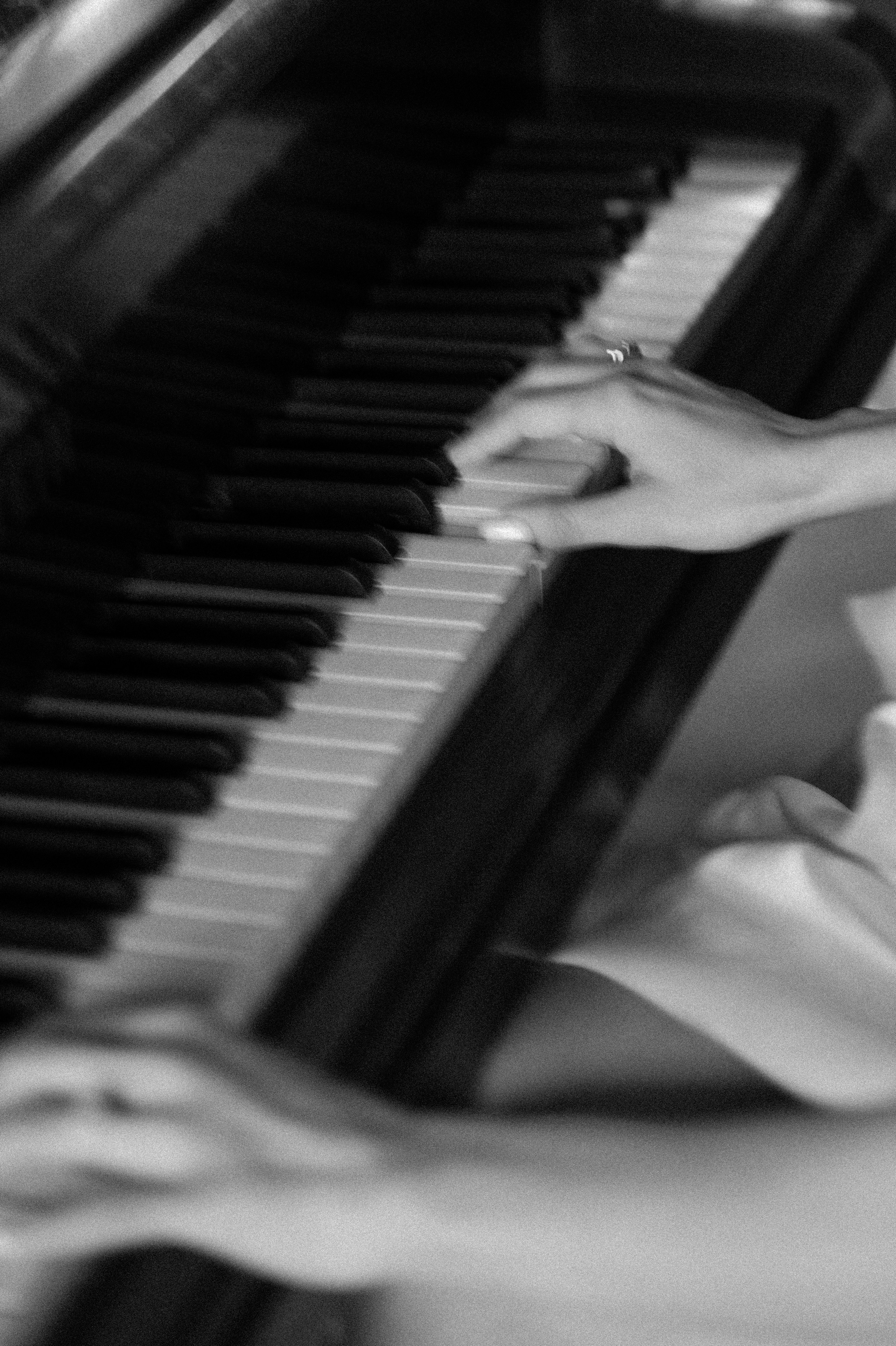 Wedding photographer in Spain