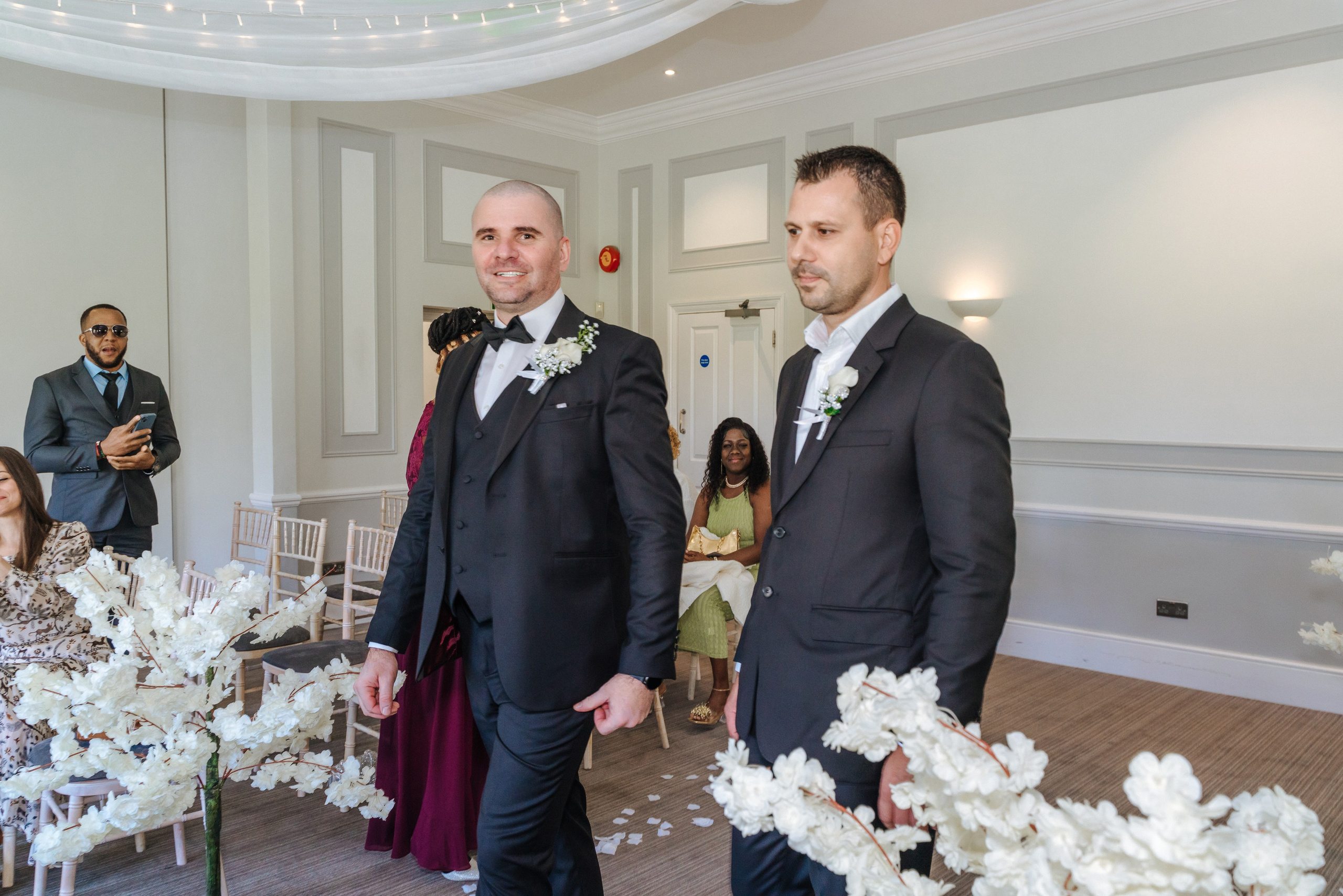 A wedding at Woldingham Golf Club, Woldingham Golf Club wedding, wedding photographer at Woldingham Golf Club