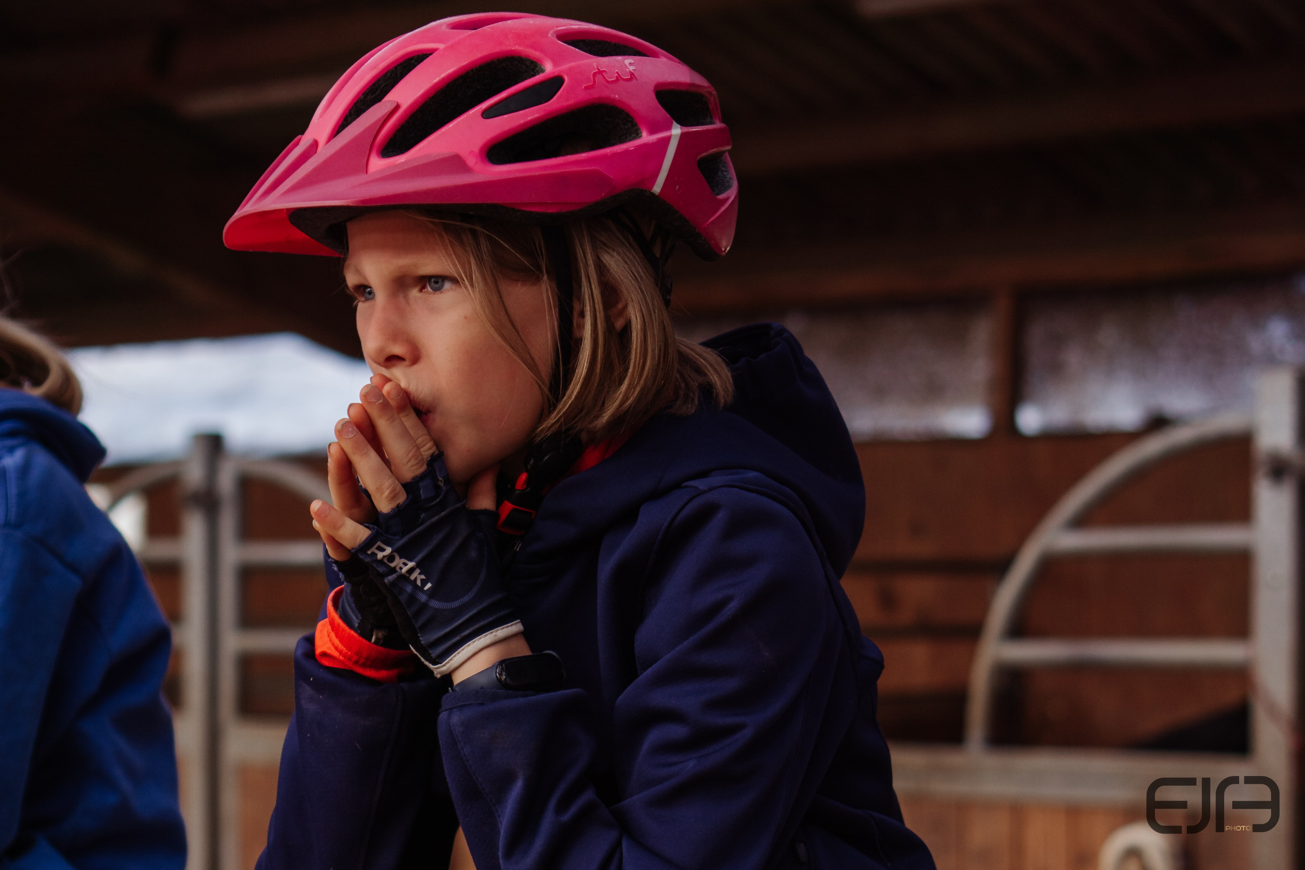 Hobby Horsing am Kaiserstuhl. Kreatives Design & Fotografie – Dein Partner für starke visuelle Auftritte