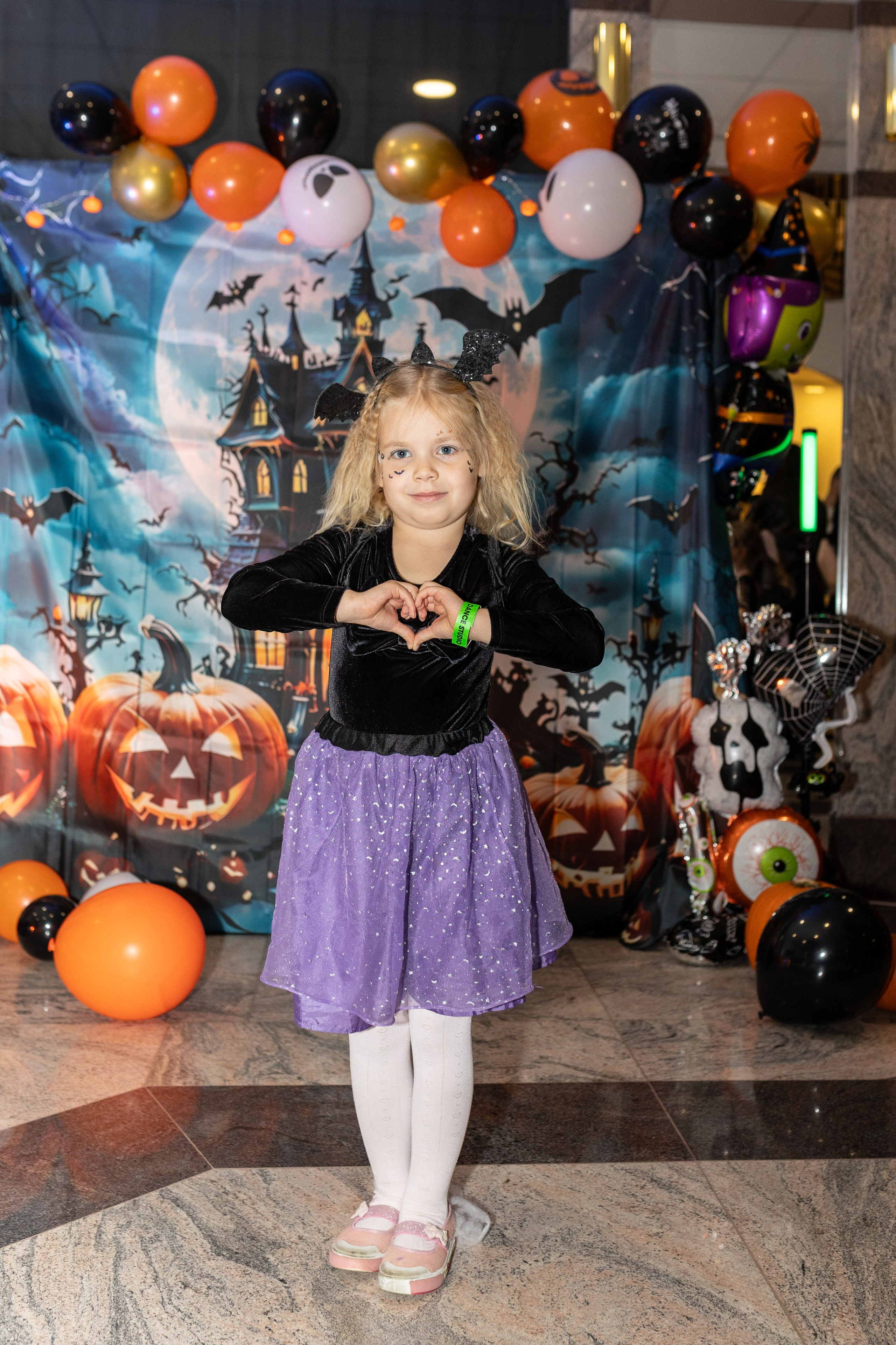 Leo dance studio Helloween 2025. Семейный и детский фотограф в Варшаве Мила Бобровская