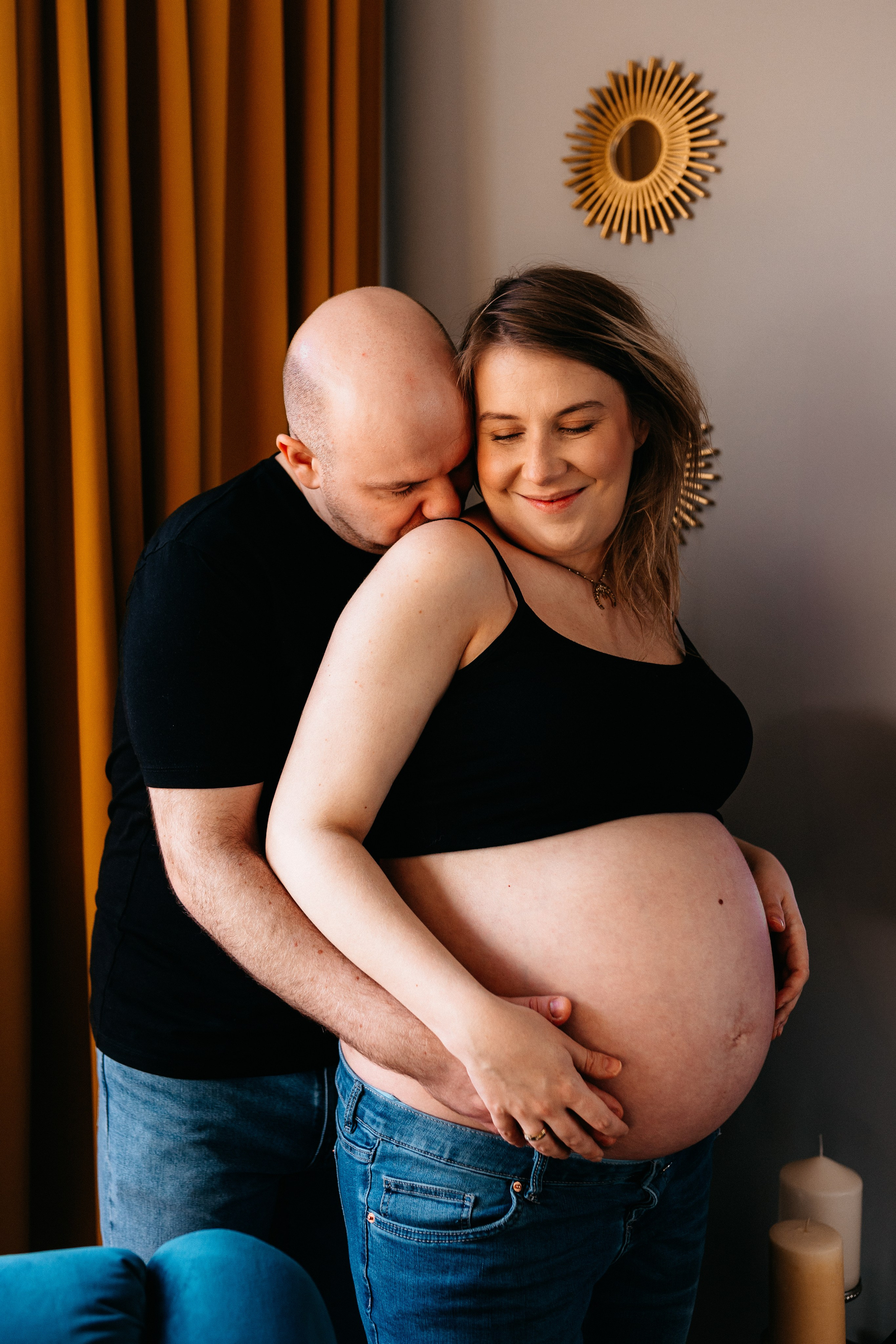 Pełna emocji fotografia sesja ciążowa lifestyle | Natalia Malinowska Fotografia | Augustów Warszawa. Natalia Malinowska Fotografia | Fotograf ślubny i rodzinny Augustów Warszawa