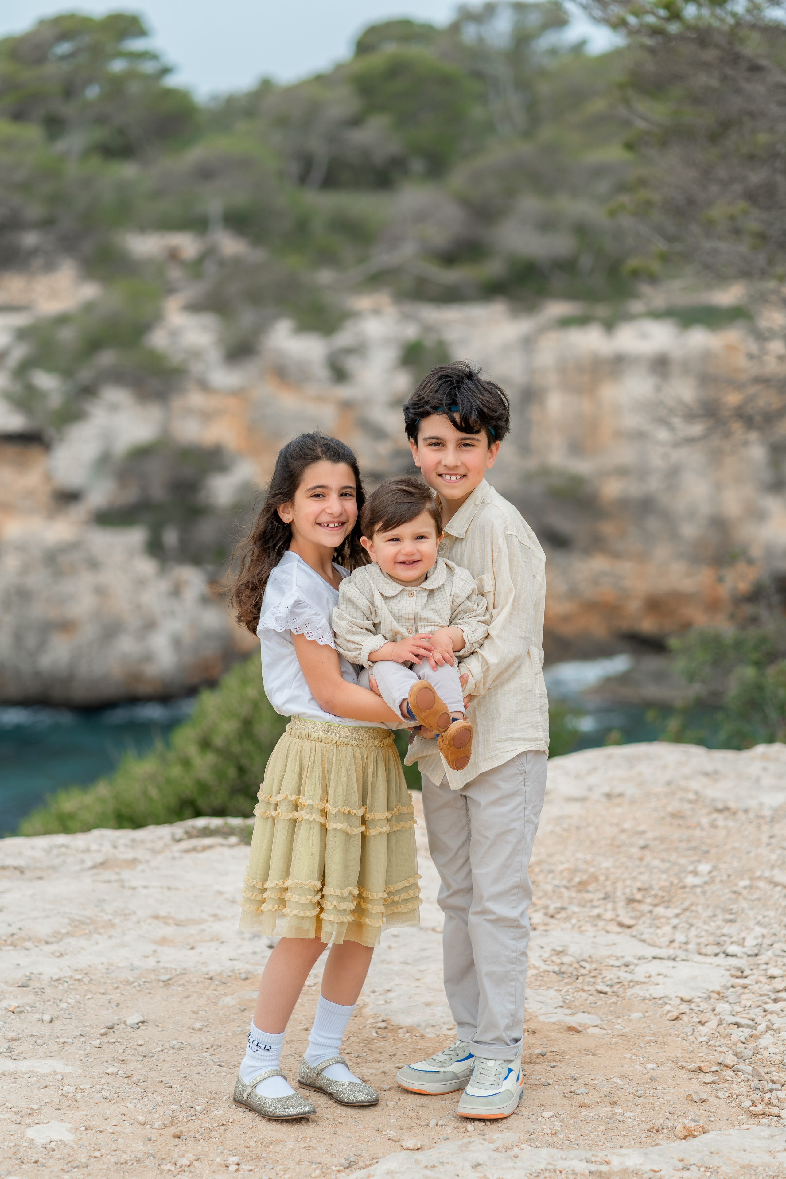 Familienshooting in Cala Pi. Deine Fotografin auf Mallorca für Familien und Business