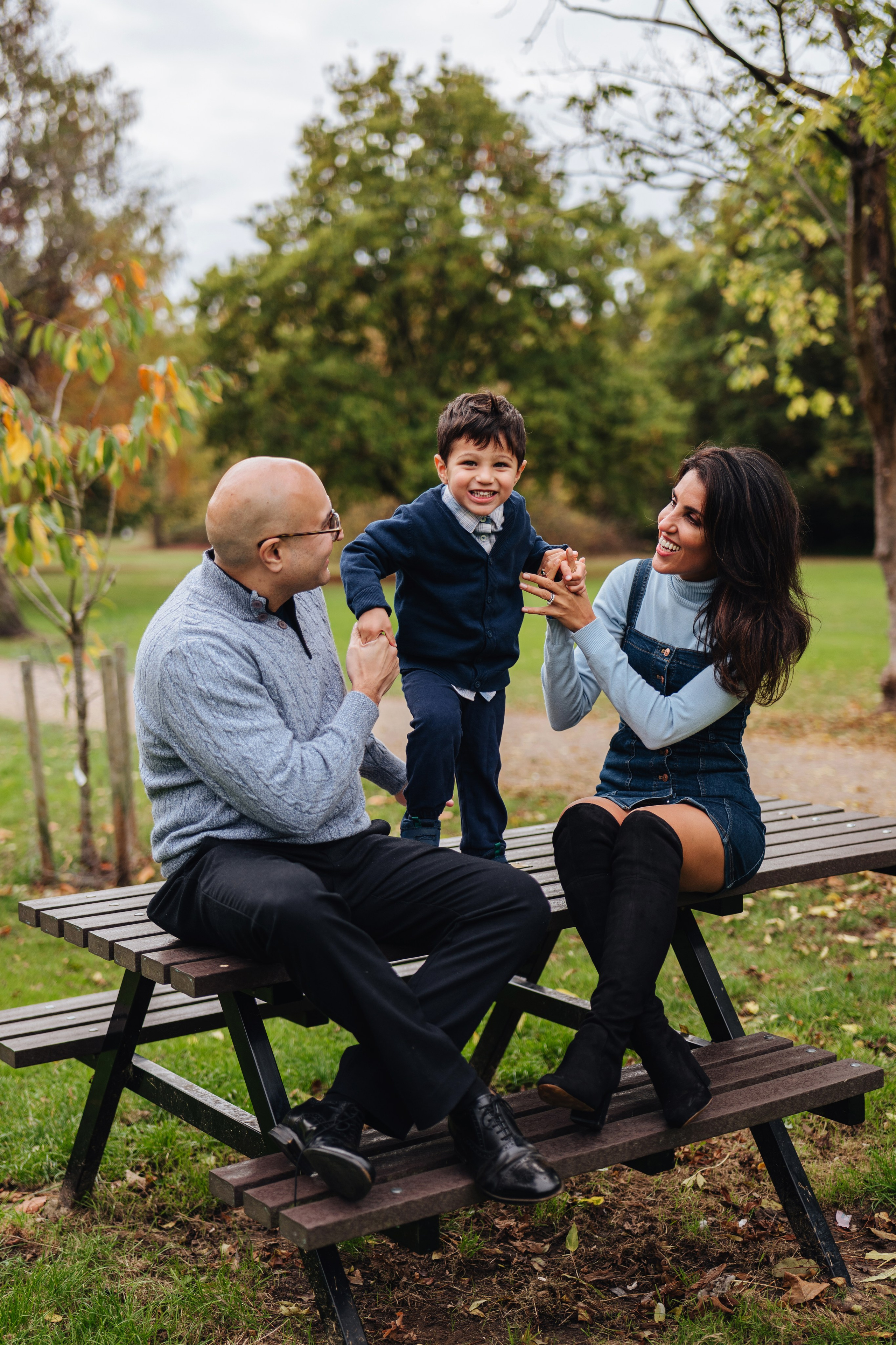 Family autumn. Wedding and family photographer in London