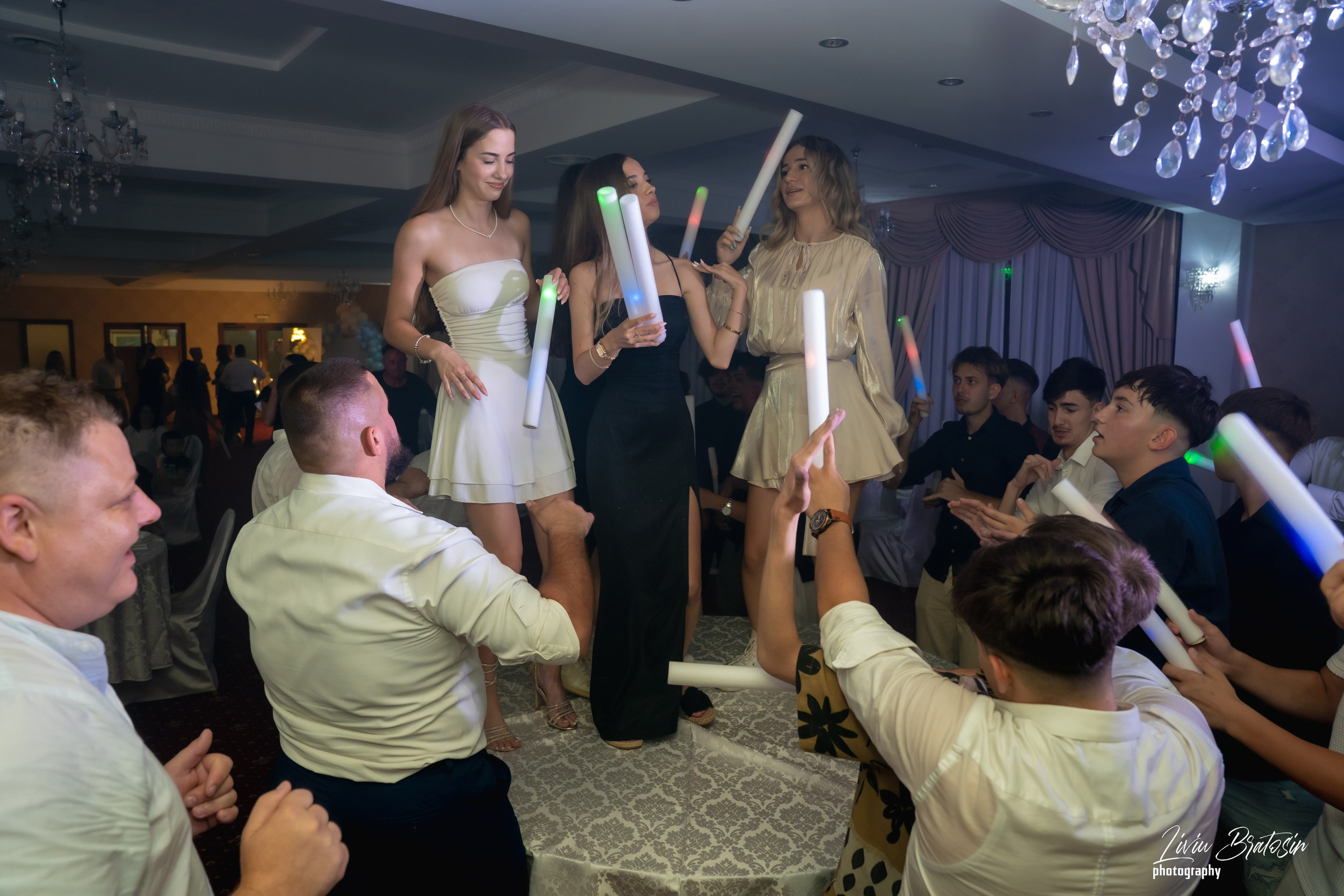 RĂZVAN. RRStudio — Fotograf evenimente