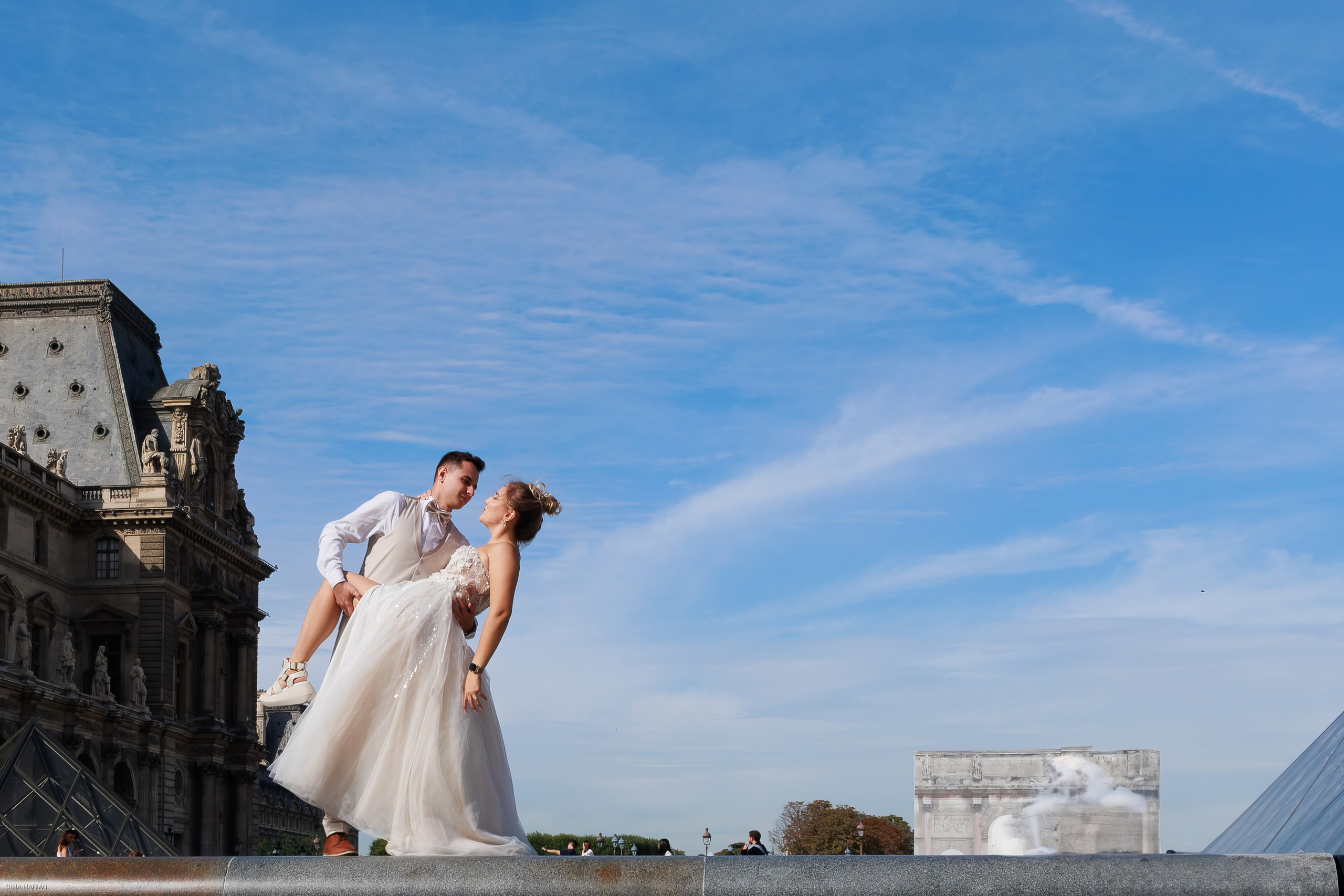 Sedinta foto after wedding Paris. MDimaFotoStudio. Fotograf de nuntă, evenimente private și de familie