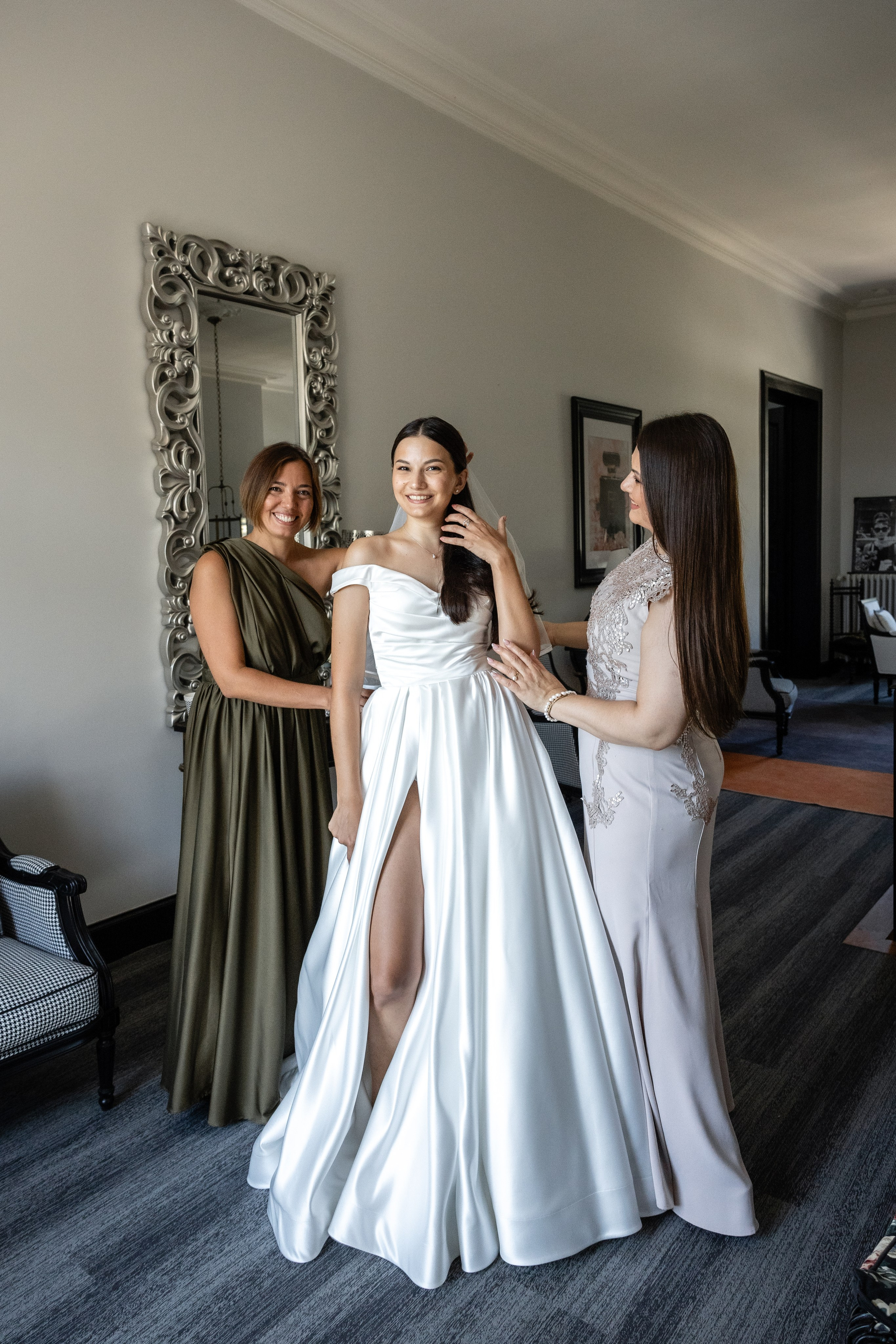 Wedding in Domaine De Montcausson. Eugenie Smirnova — wedding, corporate and lifestyle photographer in Toulouse and Southwest France