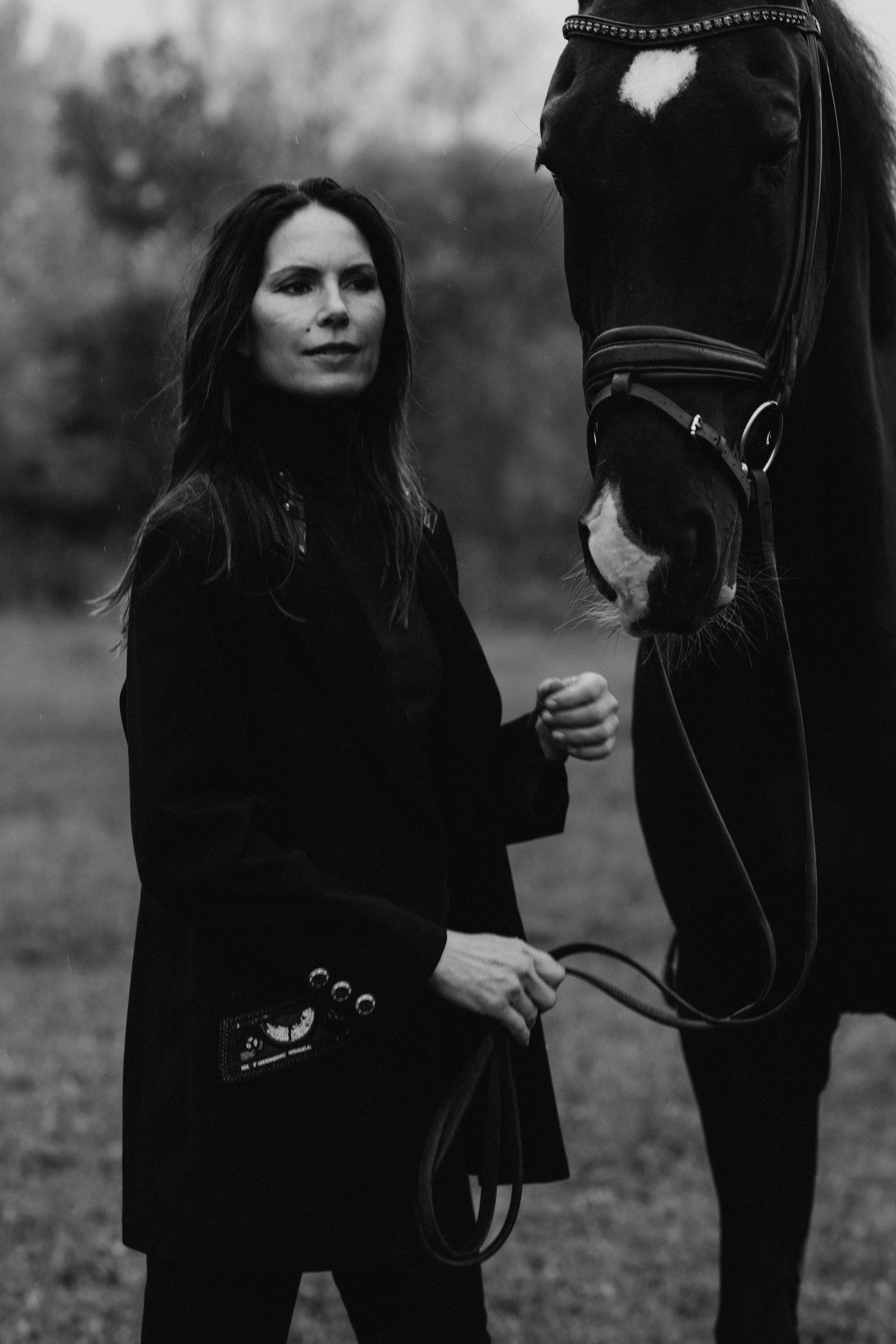 Susanna Hyypiä. Wedding and portrait photographer in Helsinki Vickan O