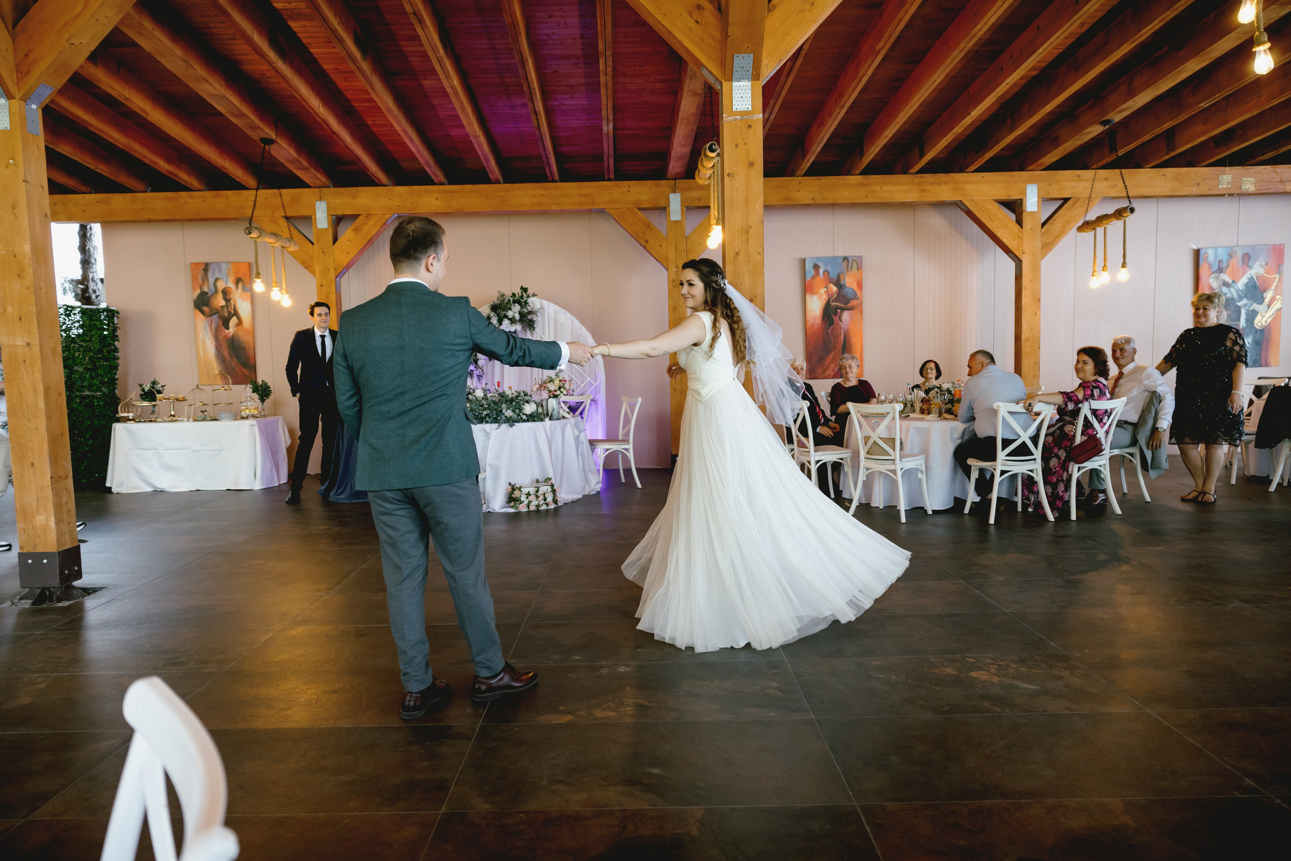 Nuntă de poveste la Cernica: Malina și Alex își spun „DA” înconjurați. MDimaFotoStudio. Fotograf de nuntă, evenimente private și de familie