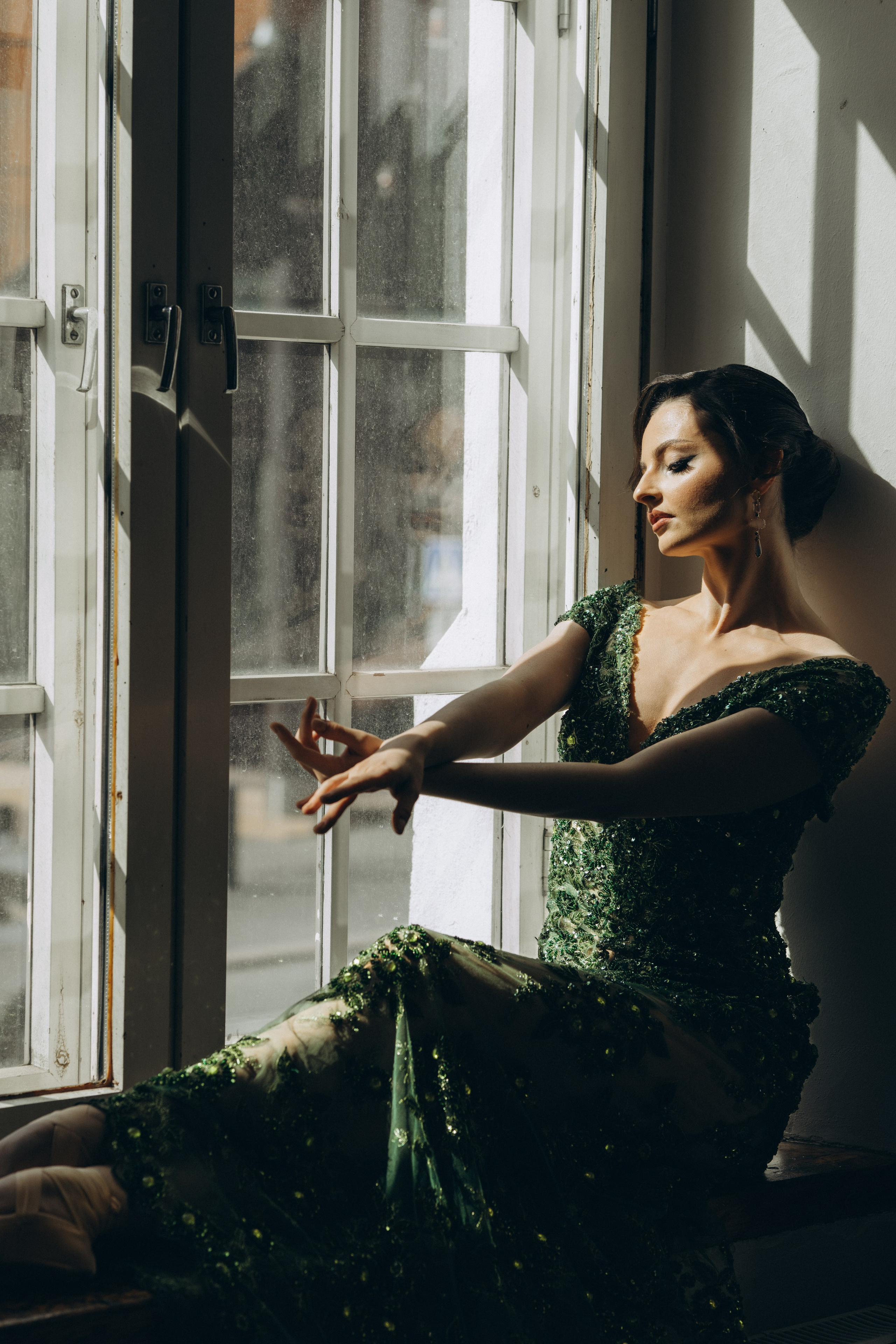 Riikka Couture, Riikka Ikäheimo, Violetta Keller, Portrait, Dancer. Wedding and portrait photographer in Helsinki Vickan O