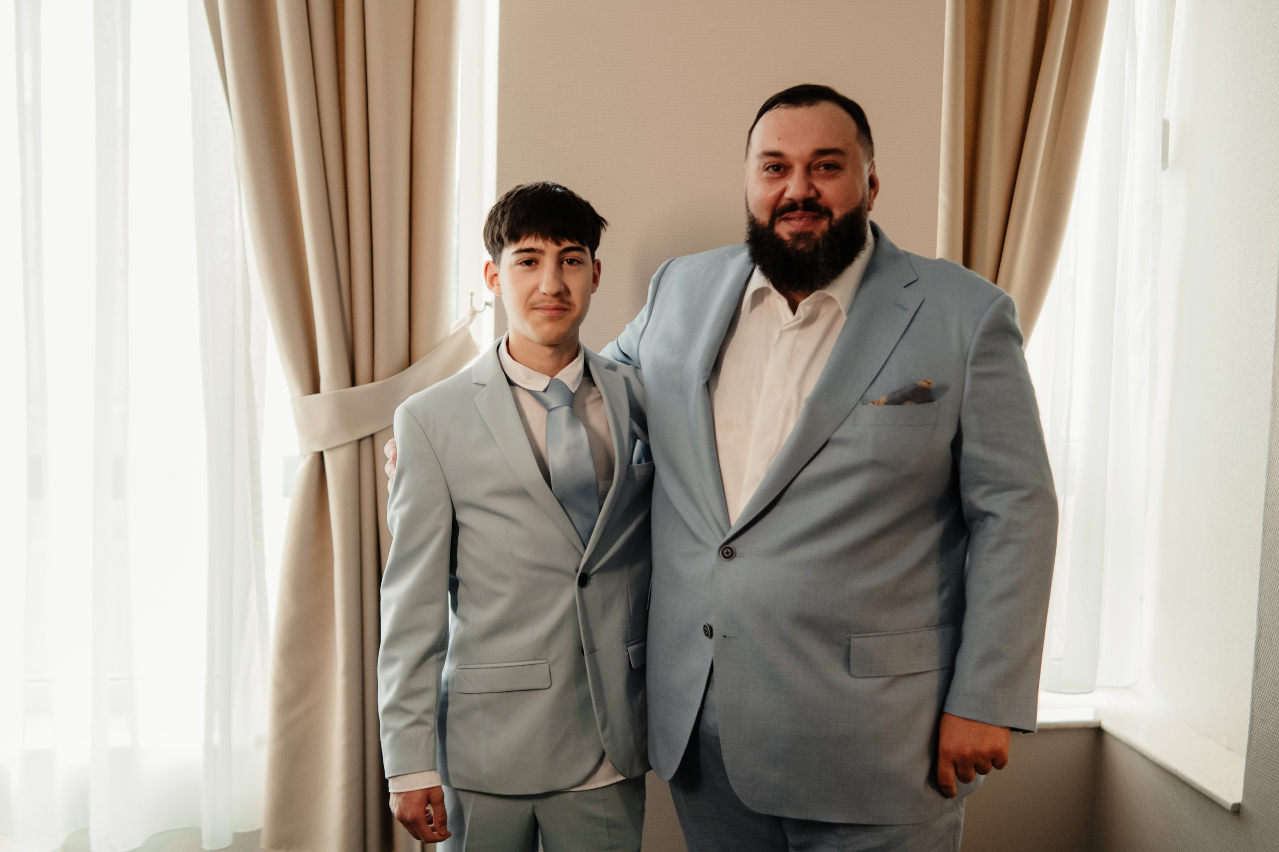 Alexandra + Andrei / Iasi. Foto-Video Nunta Iasi, Suceava, Bucuresti / Disponibilitate 2025 — 2026 — 2027