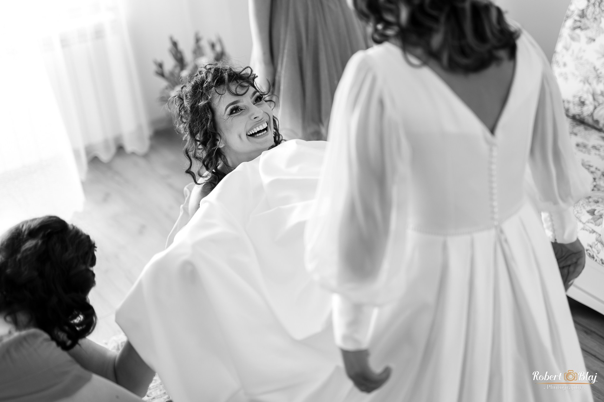 Alexandra & Alexandru. Robert Blaj - Fotograf Nuntă Iași