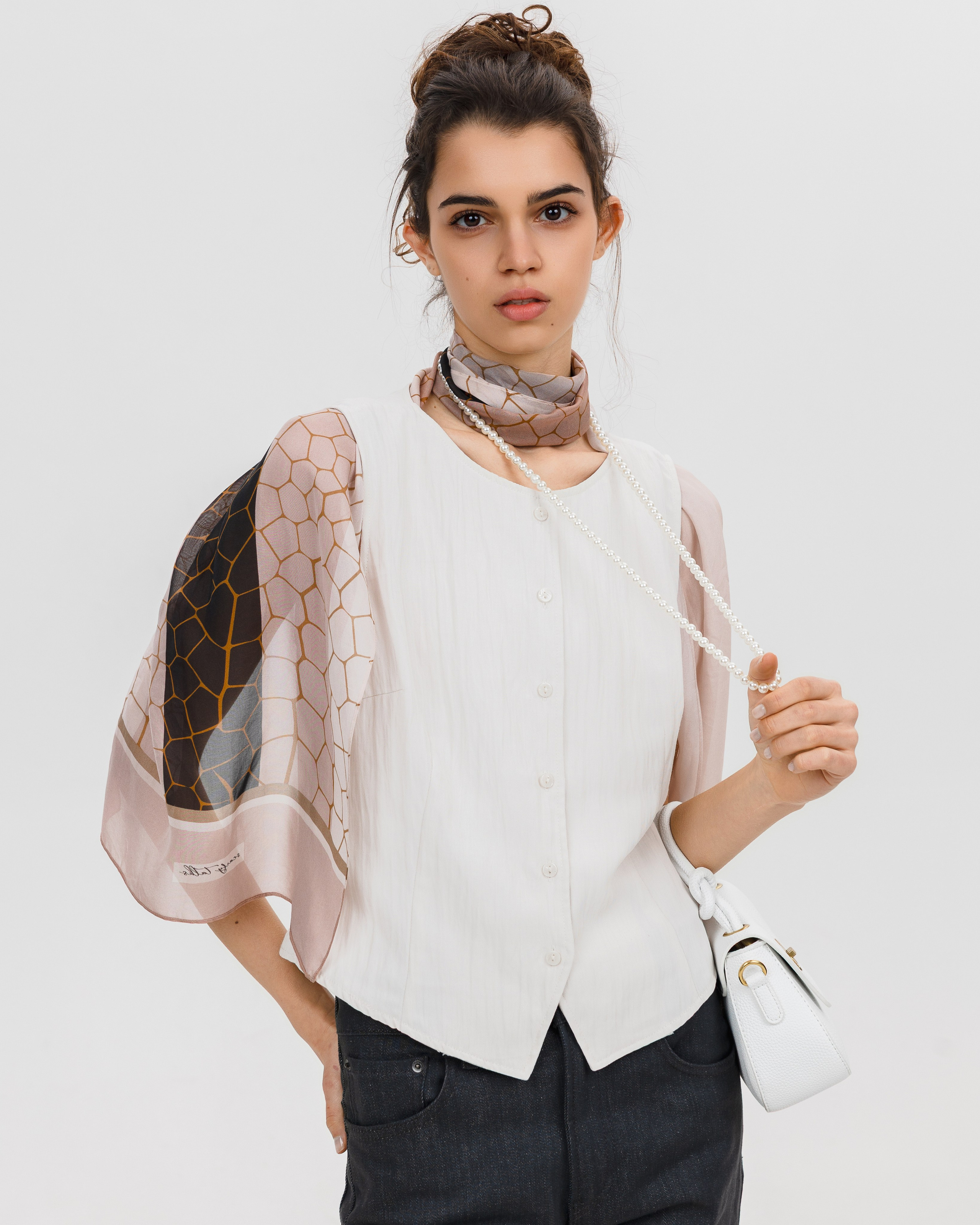 SCARFY TALKS, Bulgaria. Евгения Найденова – брандов и портретен фотограф | България, Европа