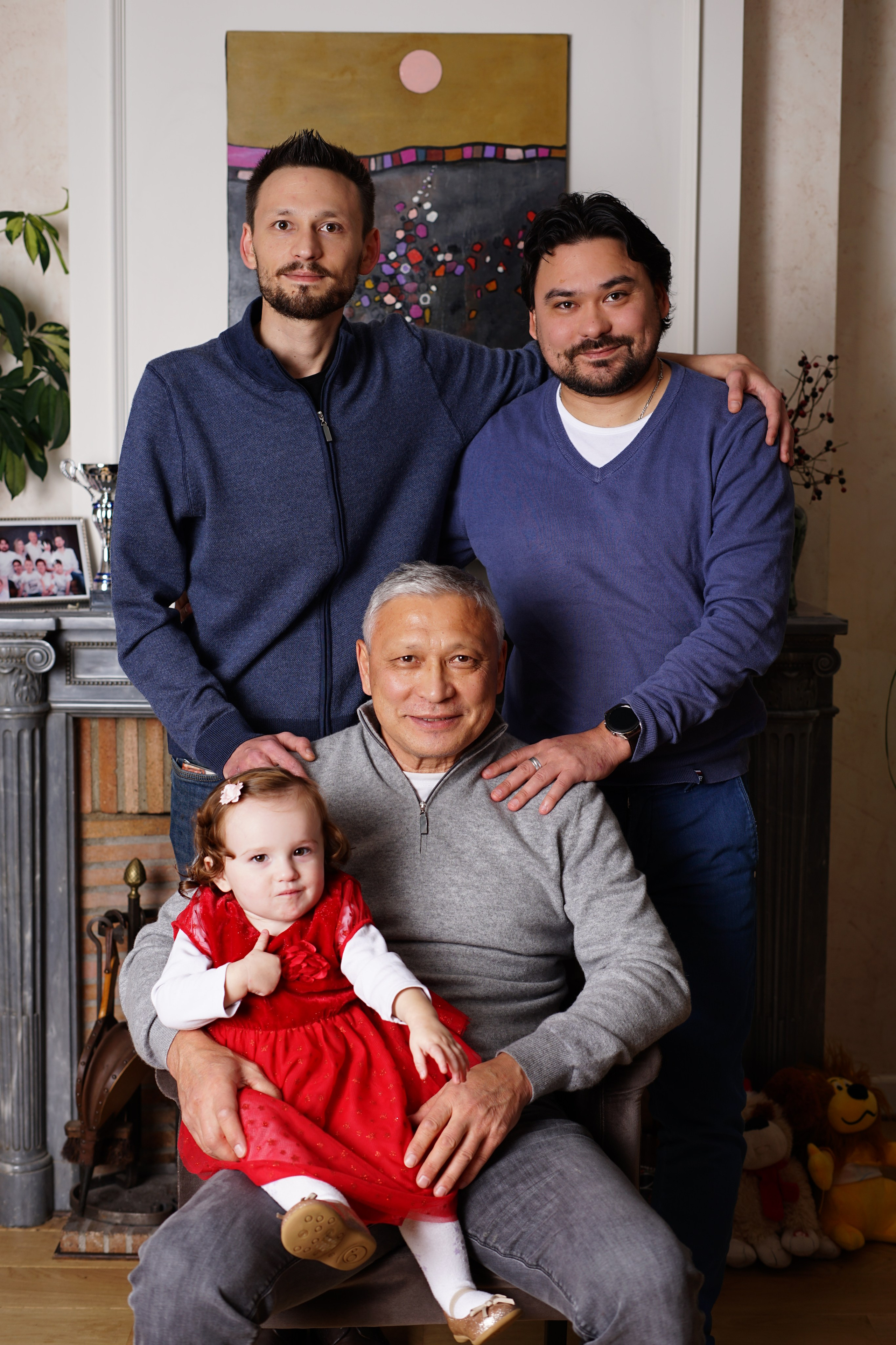 Edouard et sa famille. Petit trésor photos de famille, grossesse et nouveau-né à Roanne
