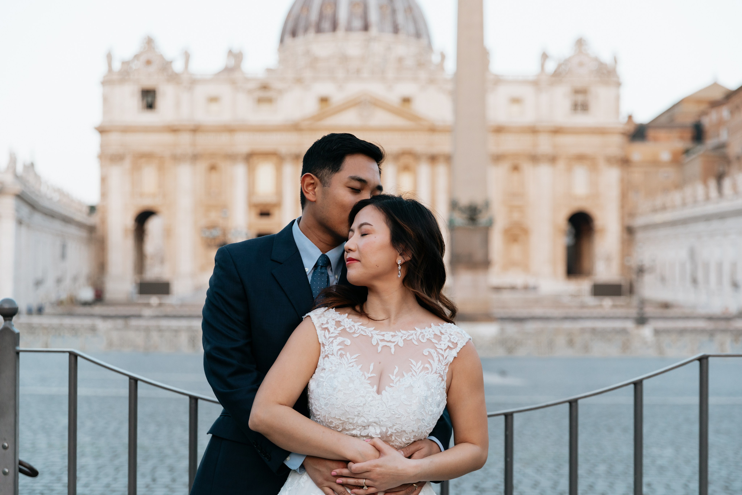 Elopement photoshoot in Rome. Photographer in Rome