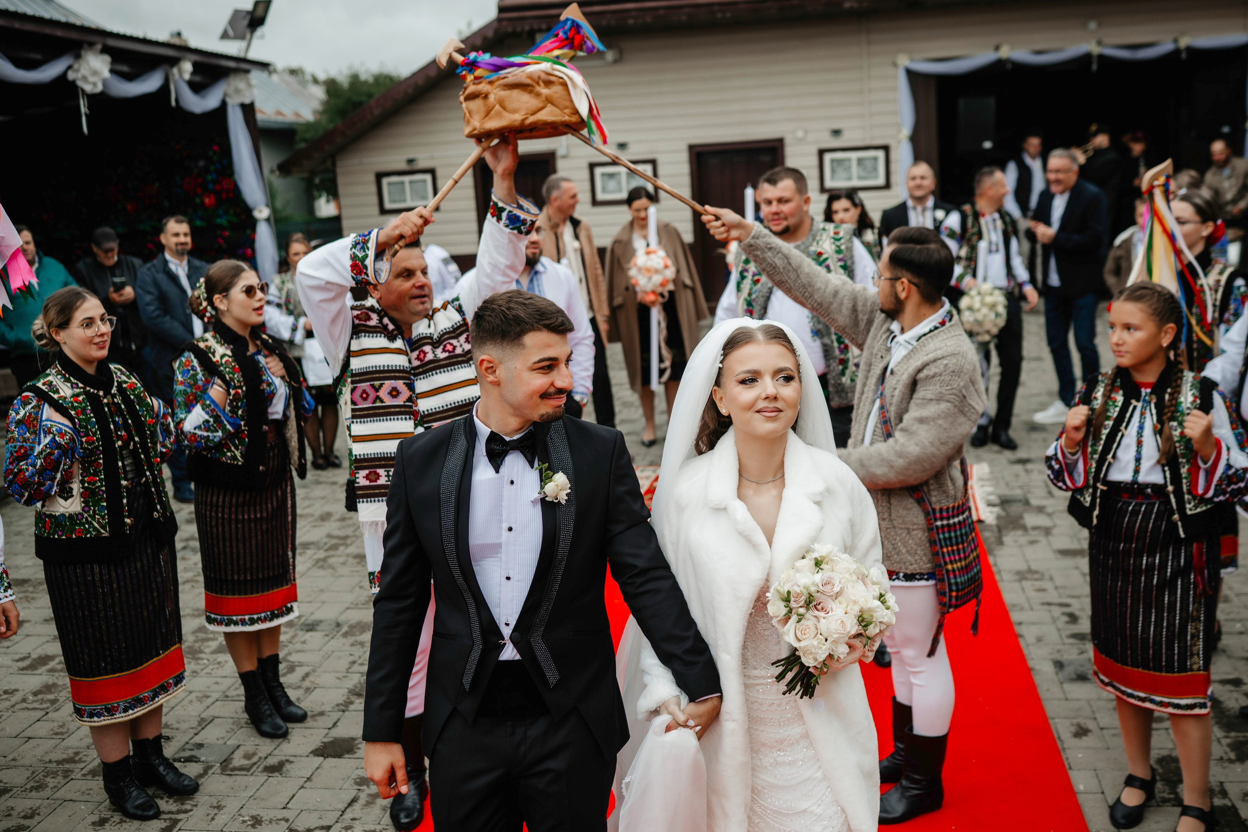 🤎 M a d a l i n a & A l e x - Wedding Day Preview. Wedding & Family Photographer