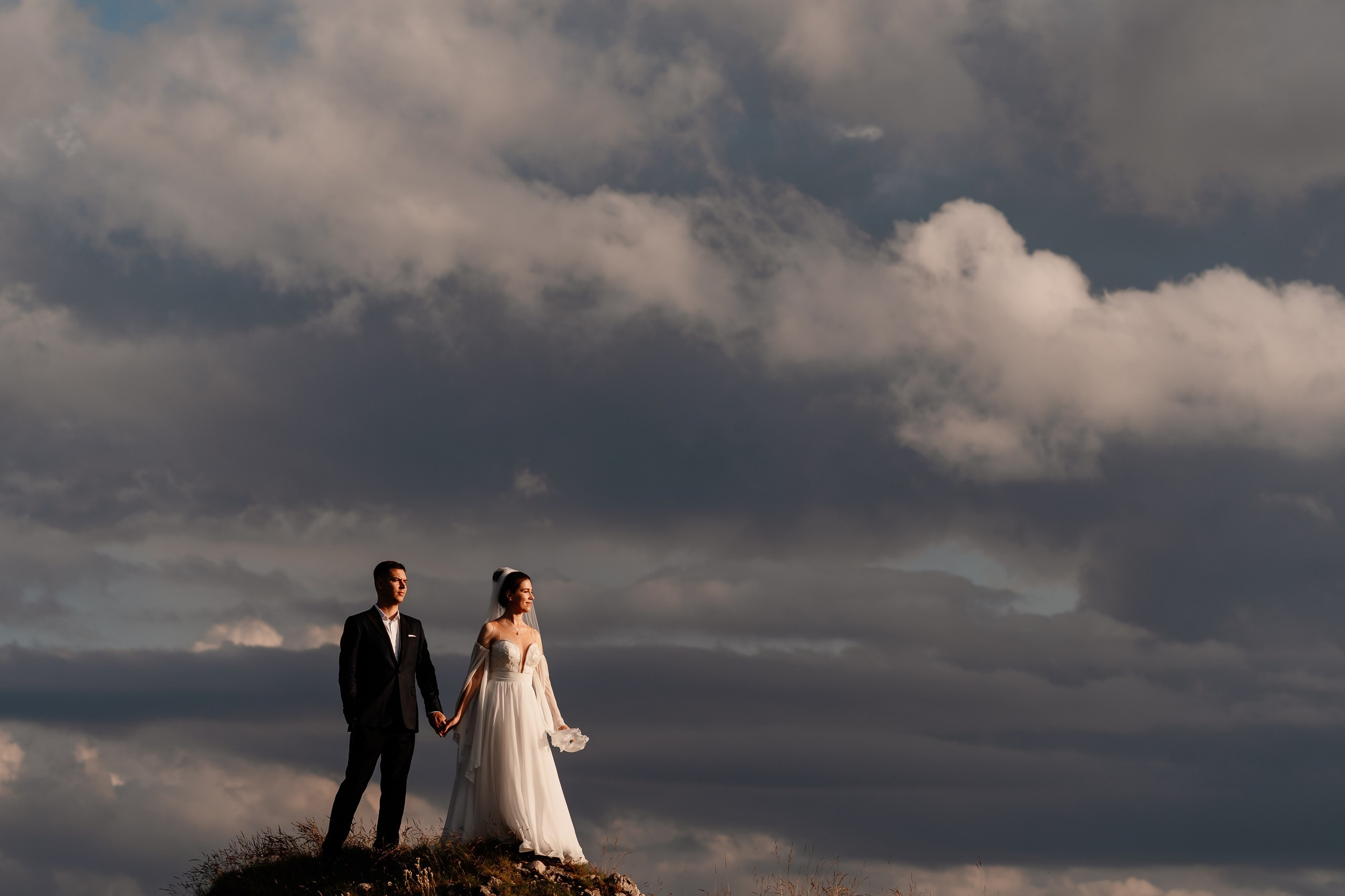 Trash the Dress la Lacul Bolboci  | Mihai Popa Fotograf. Fotograf Nuntă & Botez București - Mihai Popa | Dincolo de oameni, imortalizez emoții!