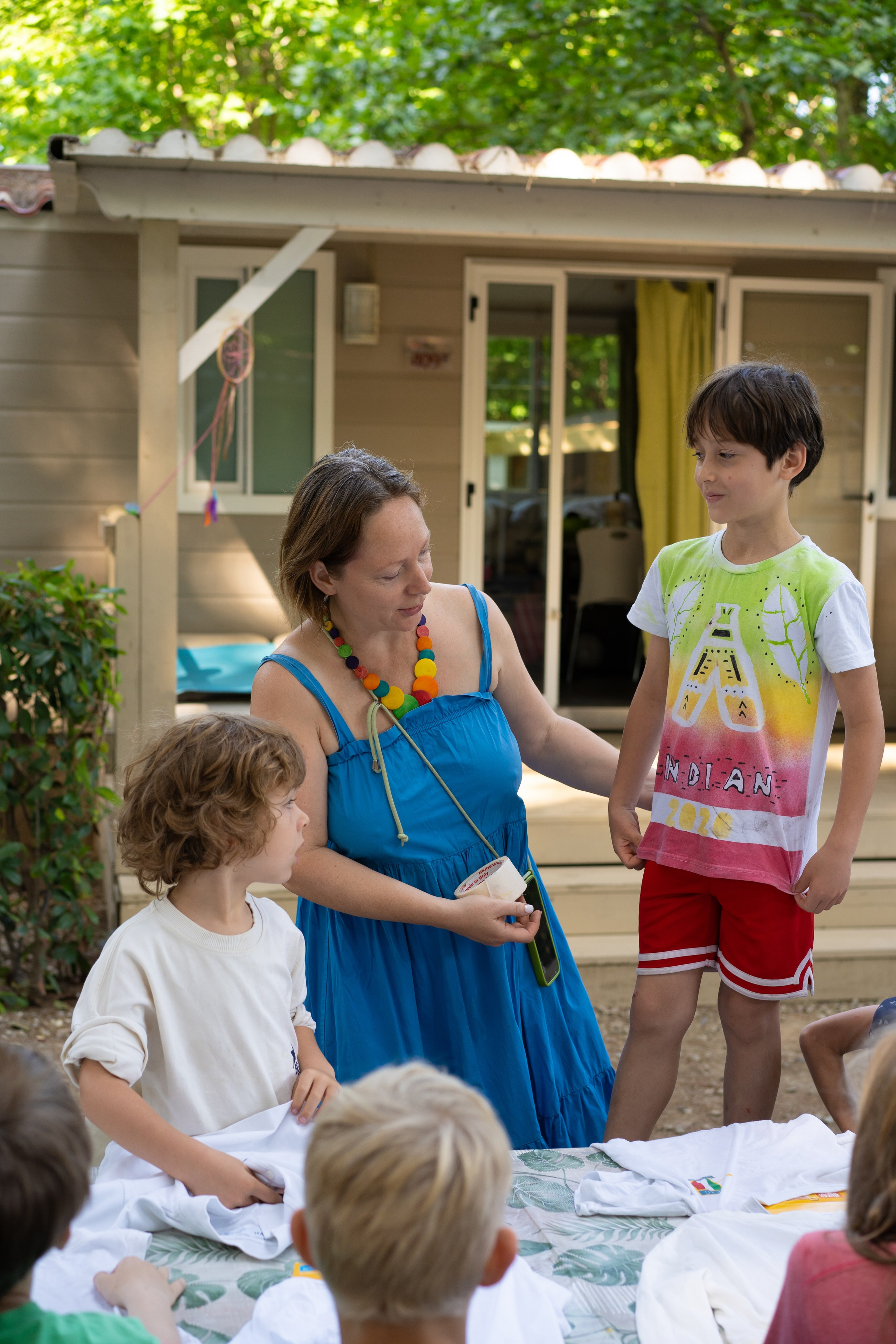 Артклассы детские. Семейные лагеря в Европе с Ниной Янечковой и Ириной Зиновьевой